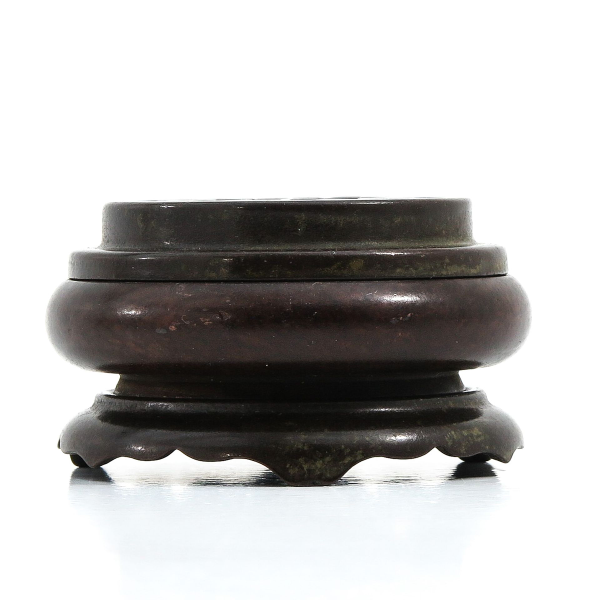 A Bronze Censer on Base with Cover - Bild 4 aus 8