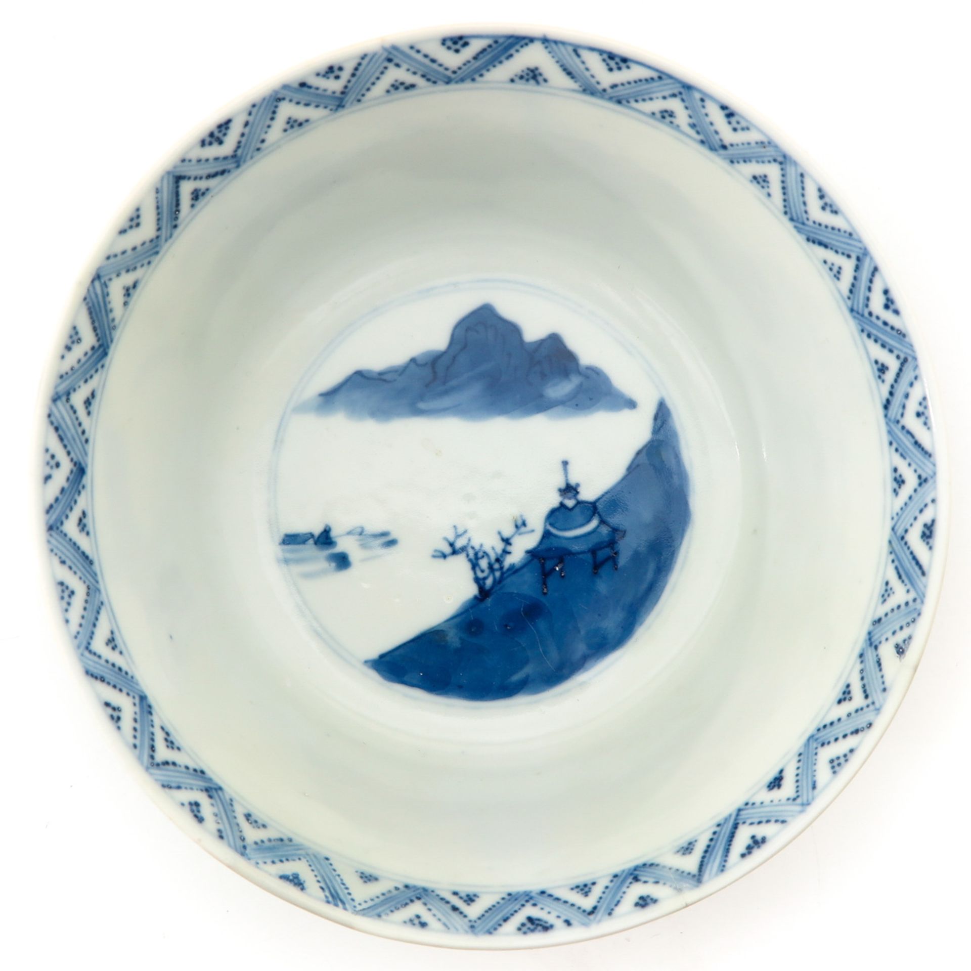 A Blue and White Bowl - Bild 5 aus 9