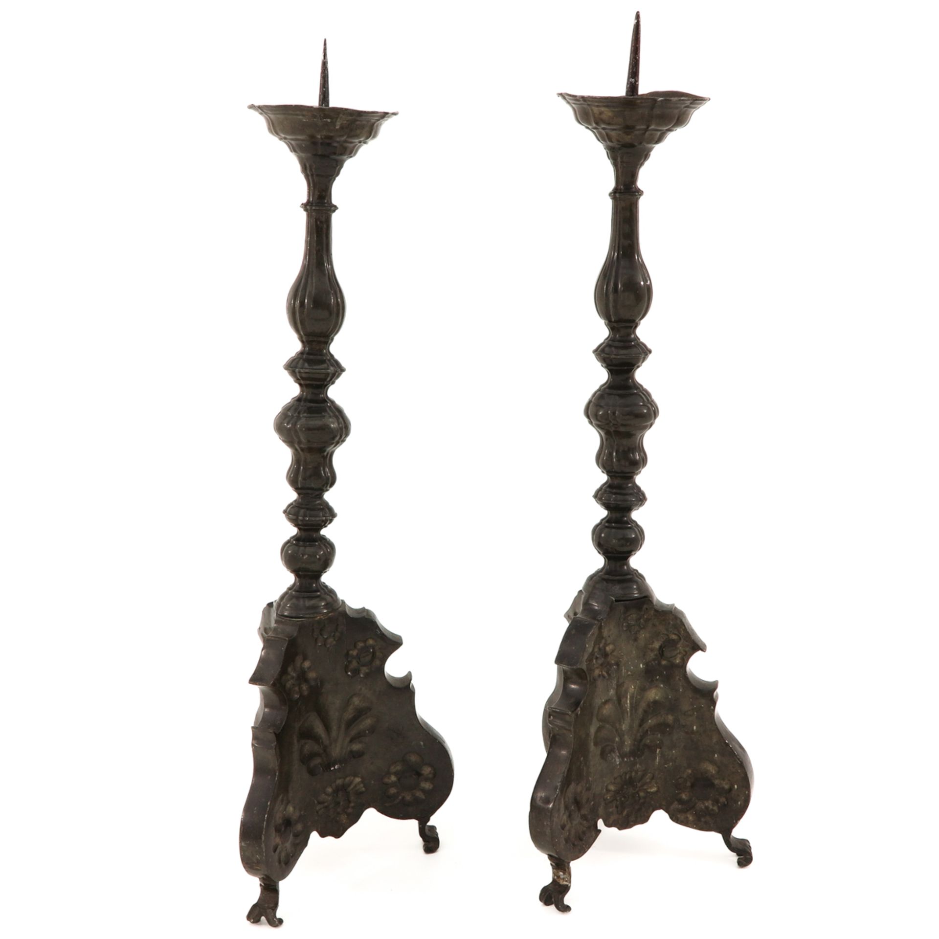 A Pair of 18th - 19th Century Candlesticks - Bild 2 aus 9