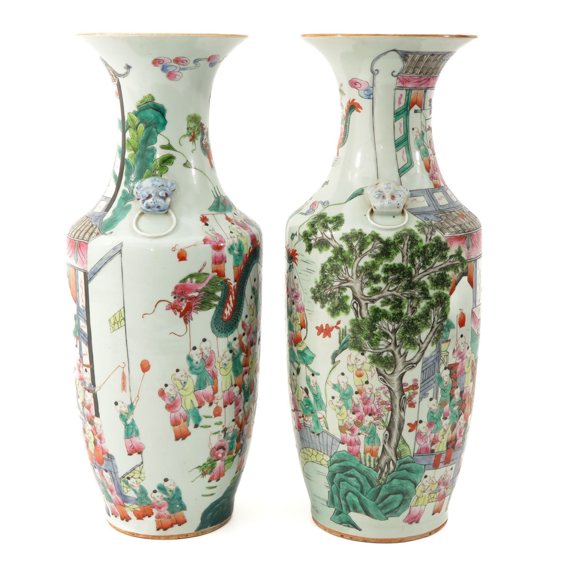 A Lot of 2 Famille Rose Vases - Image 4 of 9