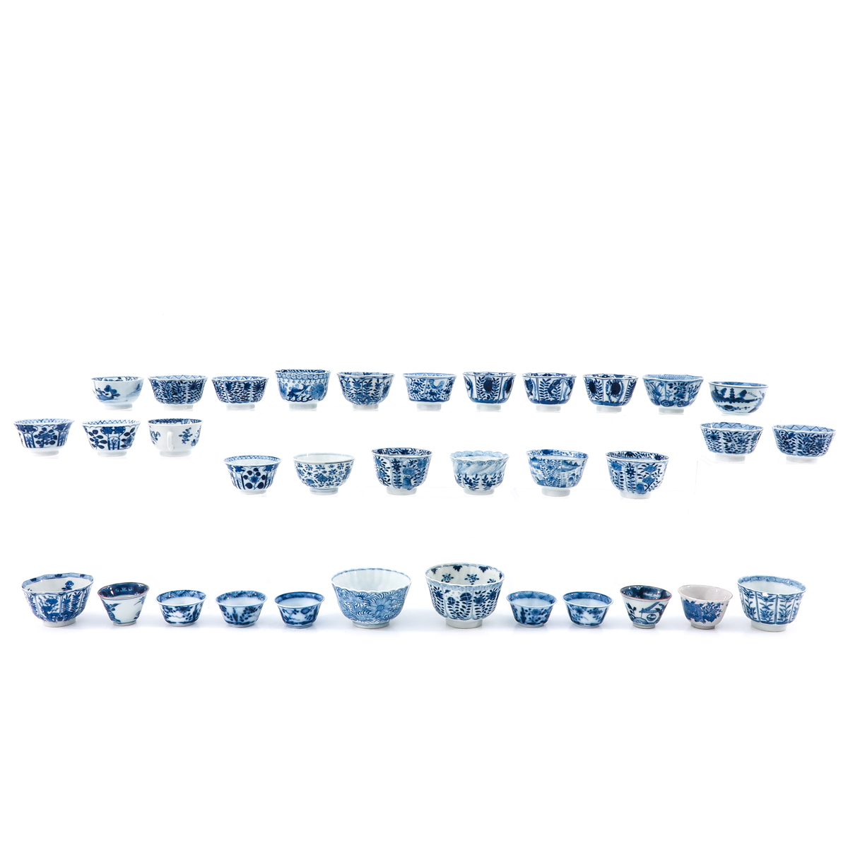 A Collection of 34 Cups - Image 2 of 10