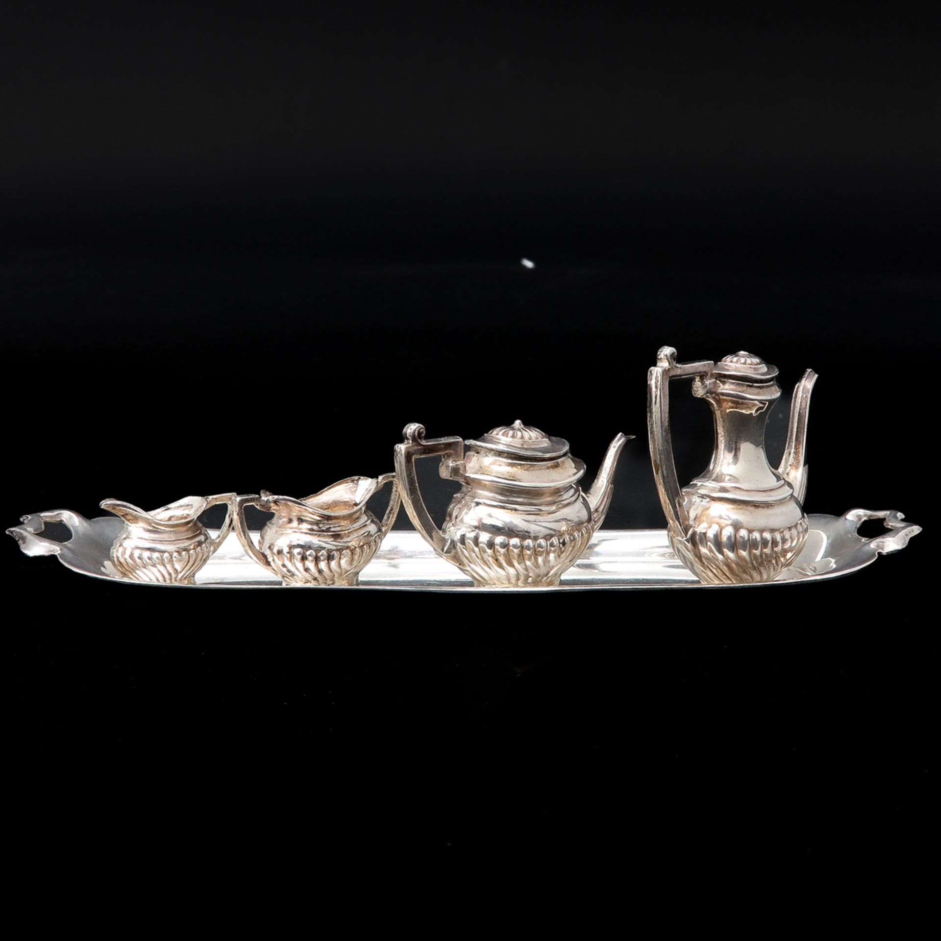 A Miniature English Silver Coffee and Tea Service - Image 2 of 8