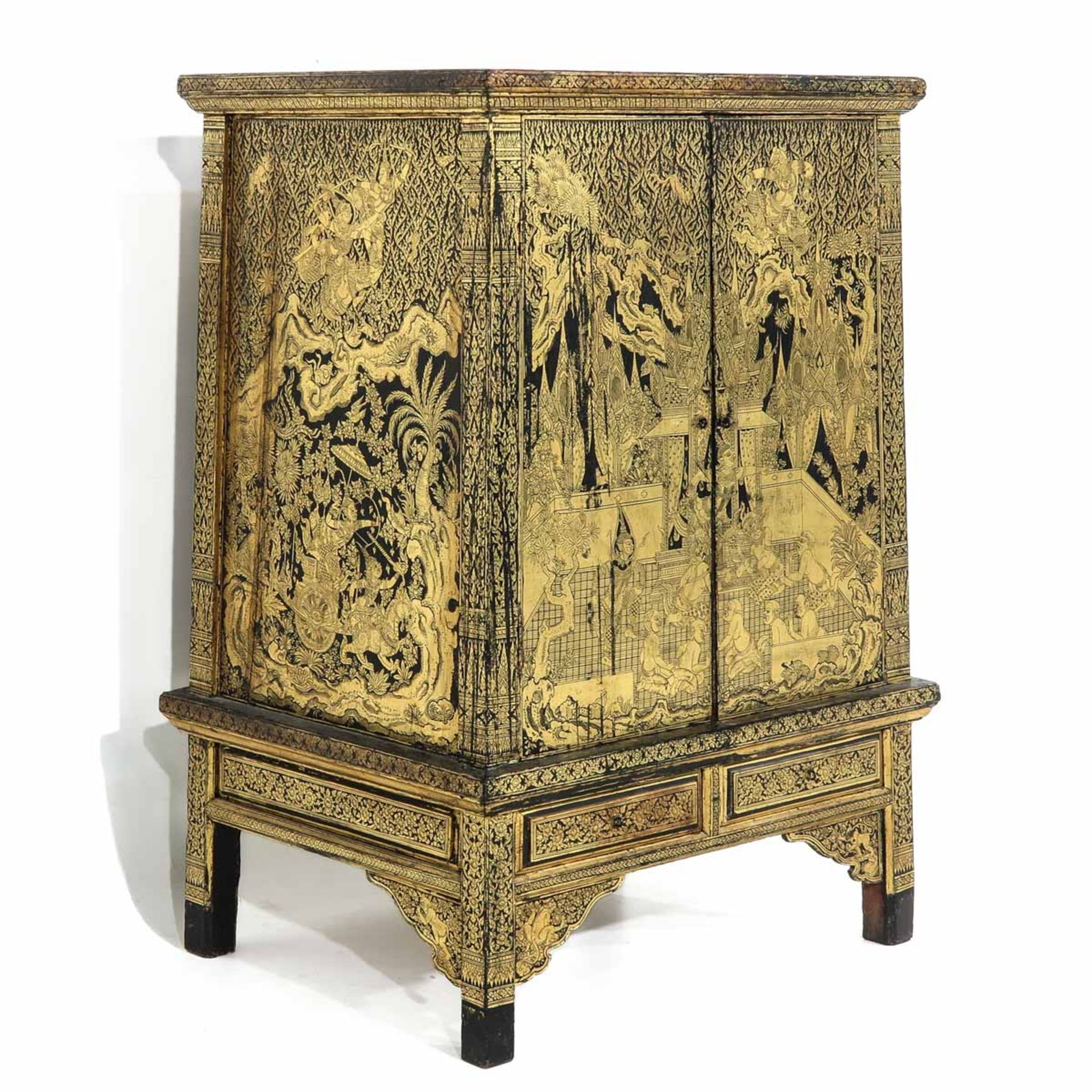 A 19th Century Cabinet from Thailand - Bild 2 aus 9