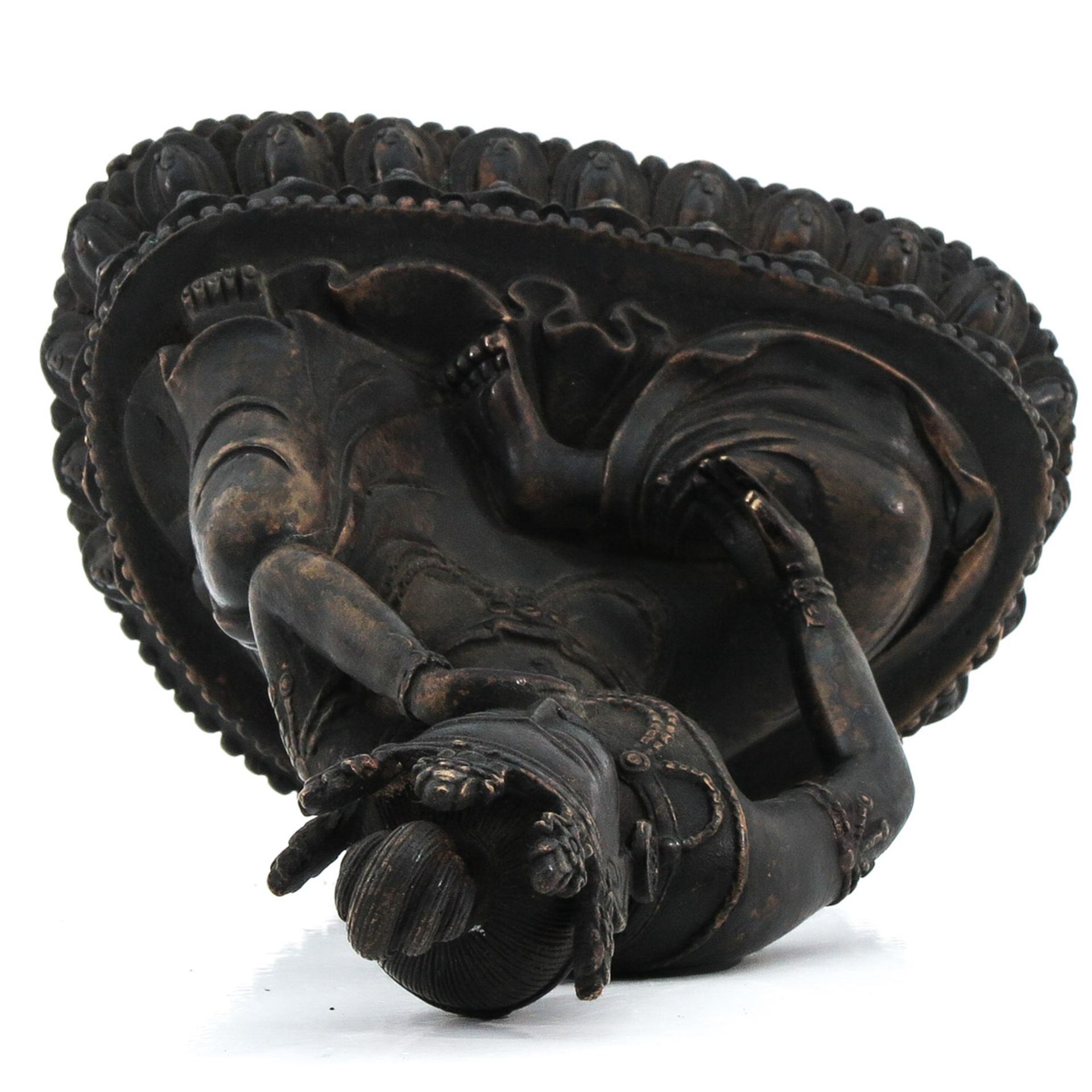 A Bronze Buddha - Bild 5 aus 9