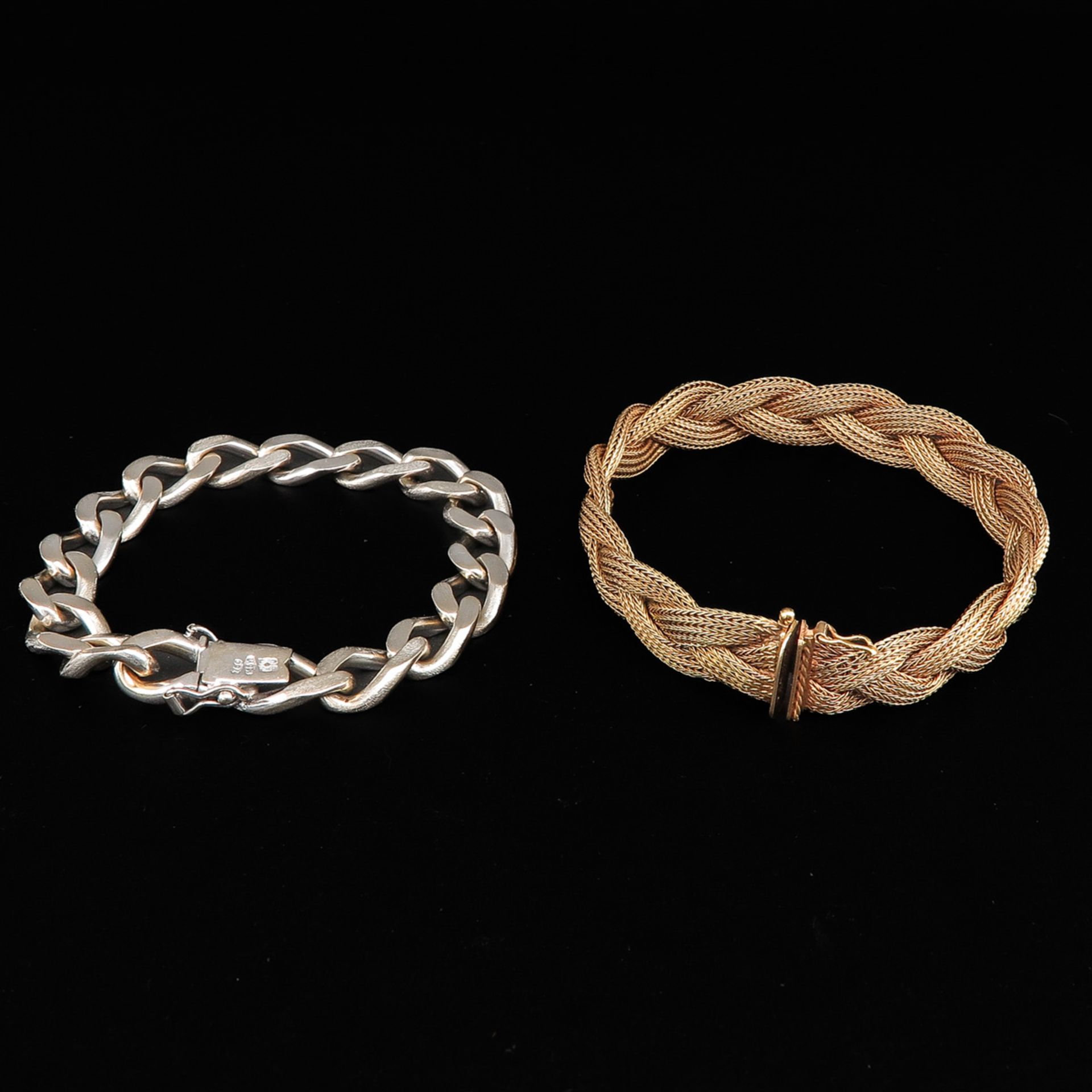 A Lot of 2 Ladies 18KG Bracelets - Image 2 of 2