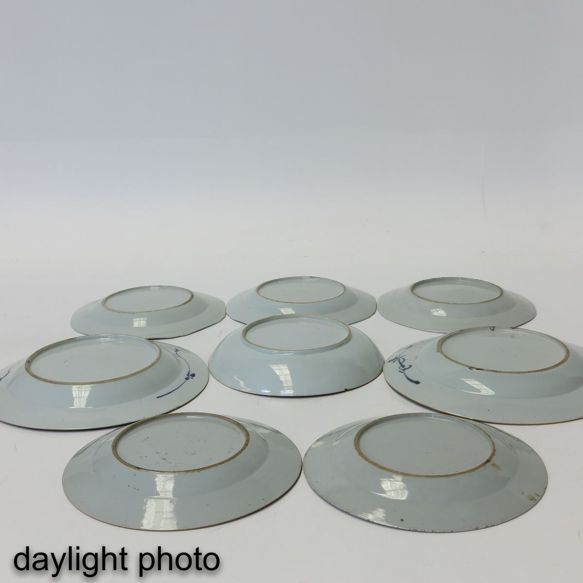 A Collection of 8 Plates - Image 10 of 10