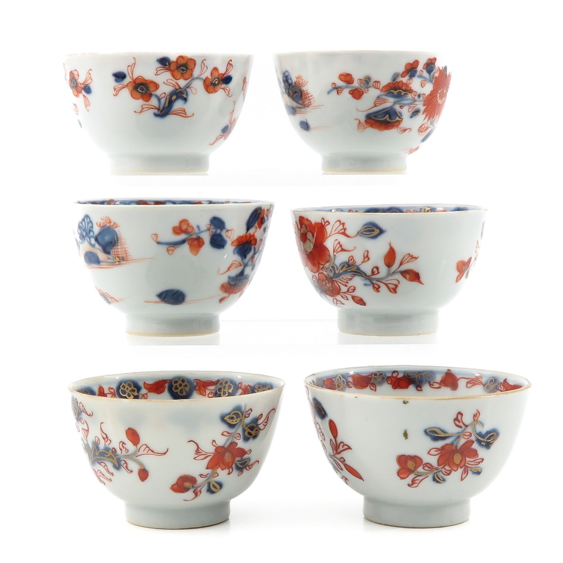 A Collection of Imari Cups and Saucers - Bild 2 aus 10