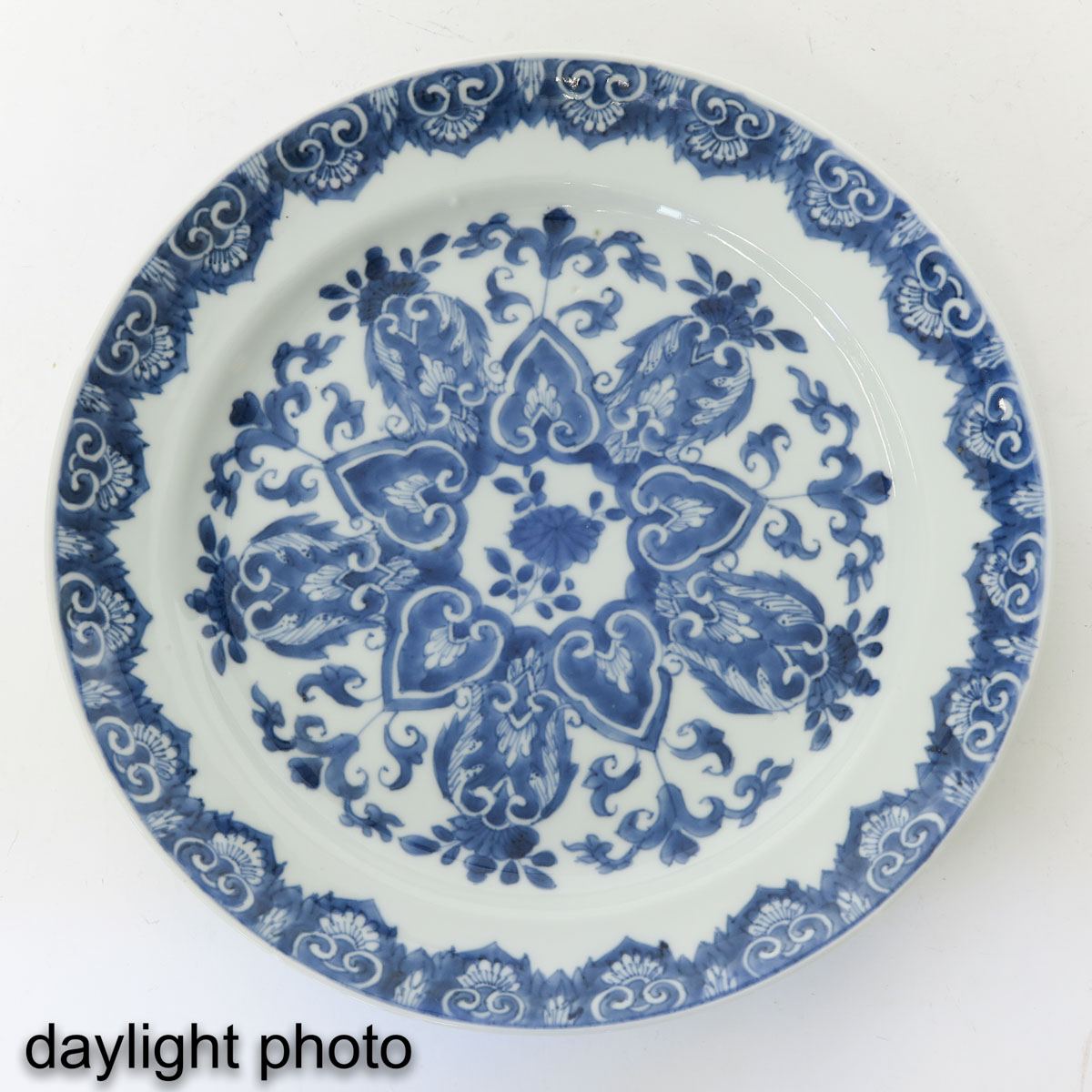 A Series of 5 Blue and White Plates - Image 9 of 10