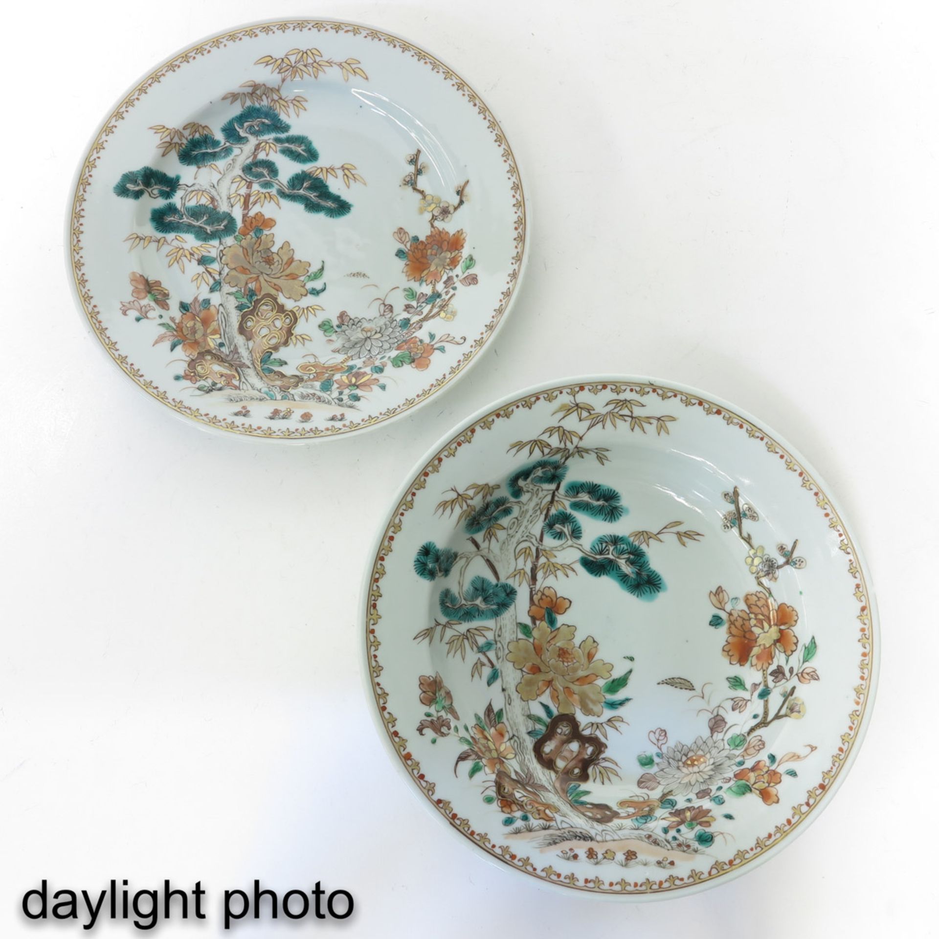 A Collection of 6 Plates - Image 9 of 10