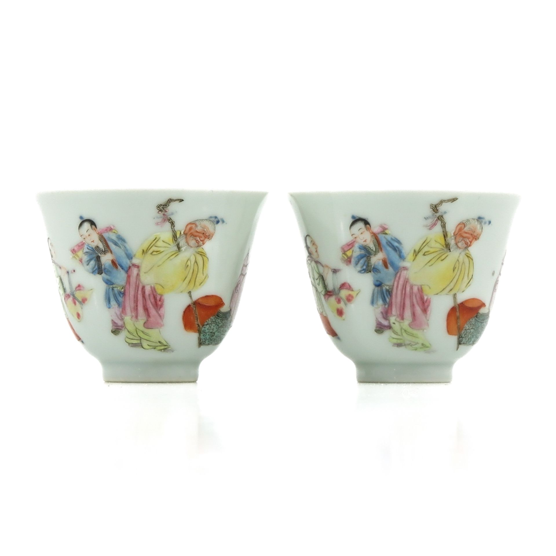 A Pair of Famille Rose Cups - Bild 3 aus 9