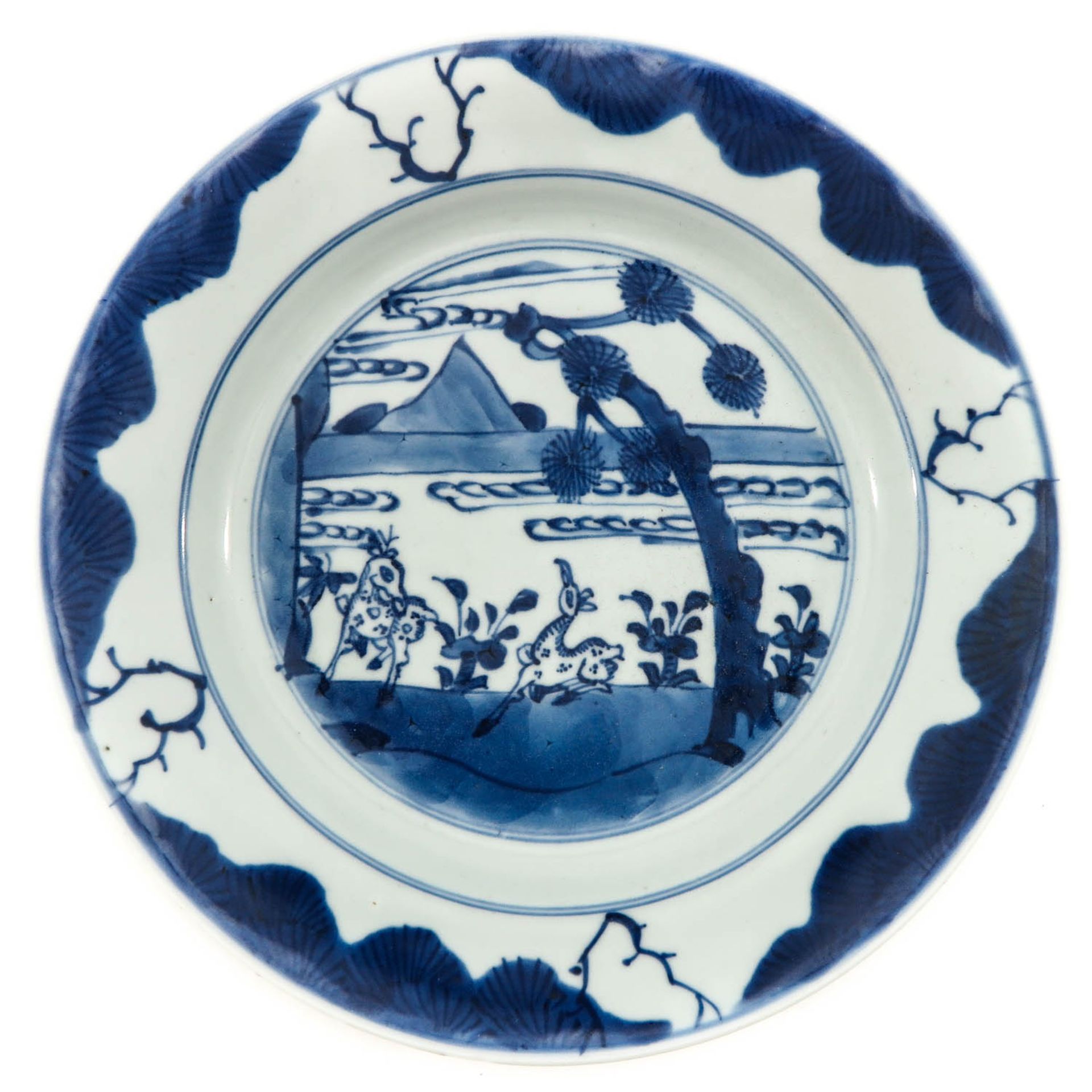 A Pair of Blue and White Plates - Image 5 of 10