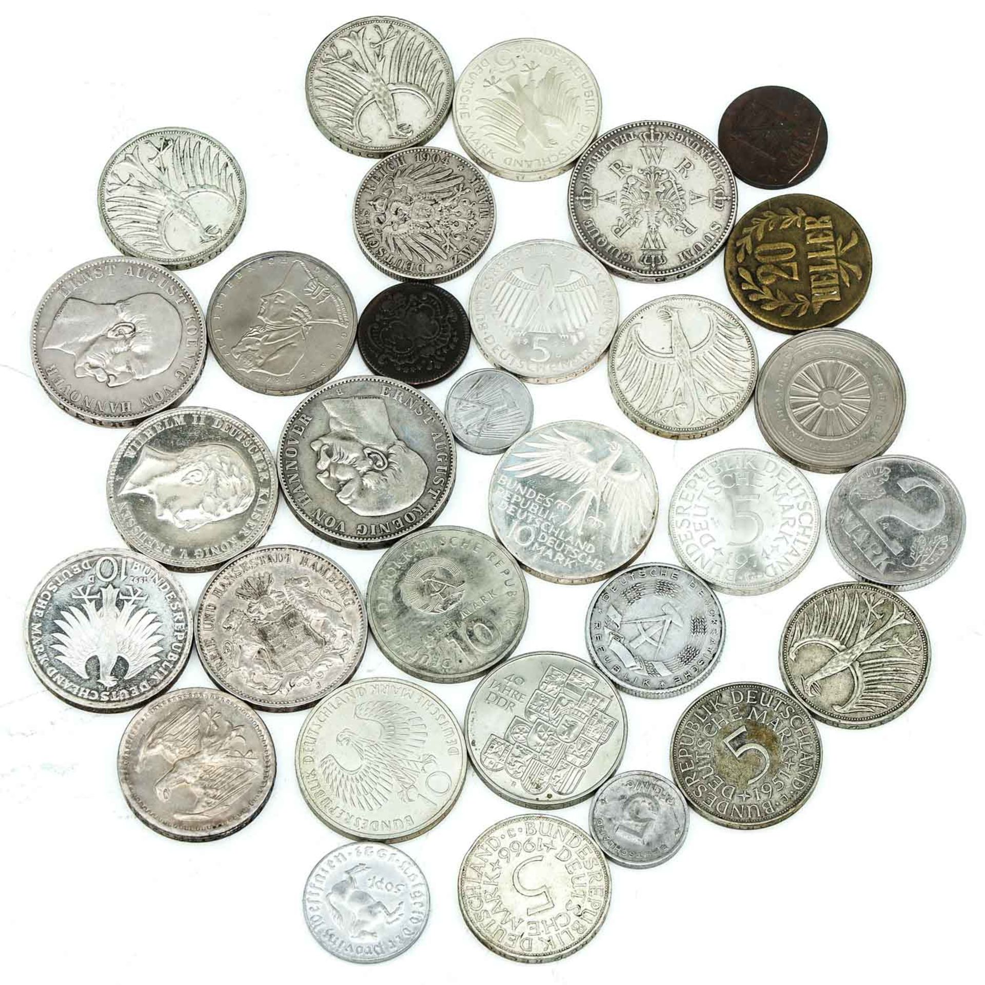 A Collection of Coins - Image 7 of 10