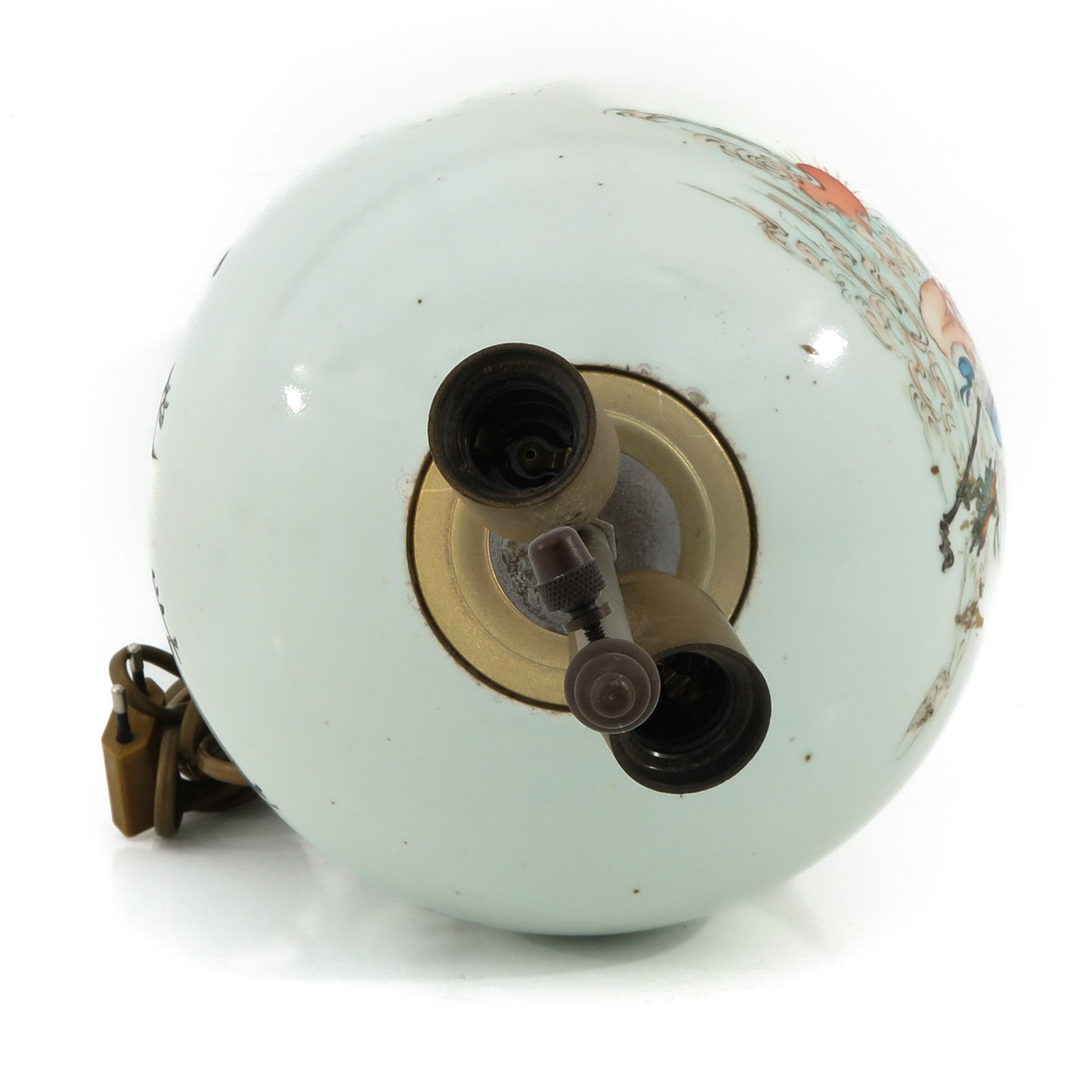 A Polychrome Decor Chinese Lamp - Image 5 of 10