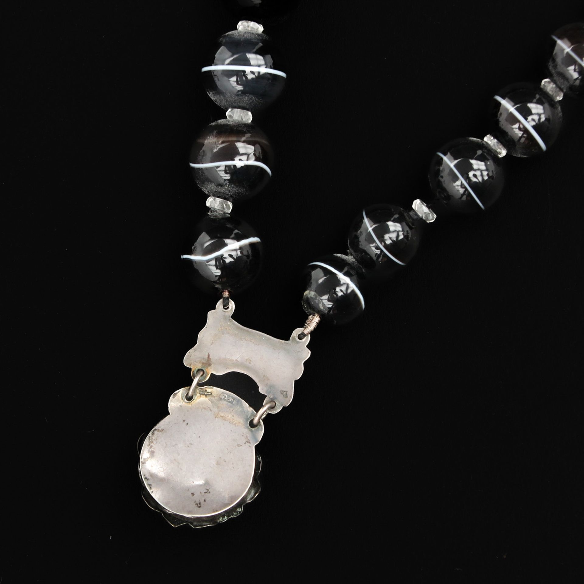 A Jacob Geurts Onyx and Silver Necklace - Image 3 of 3