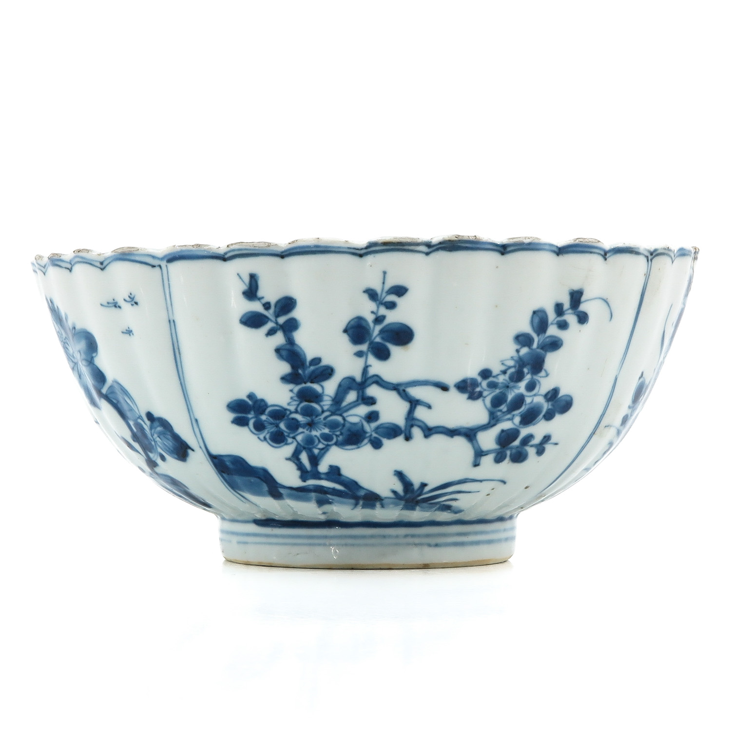 A Blue and White Bowl - Image 3 of 10