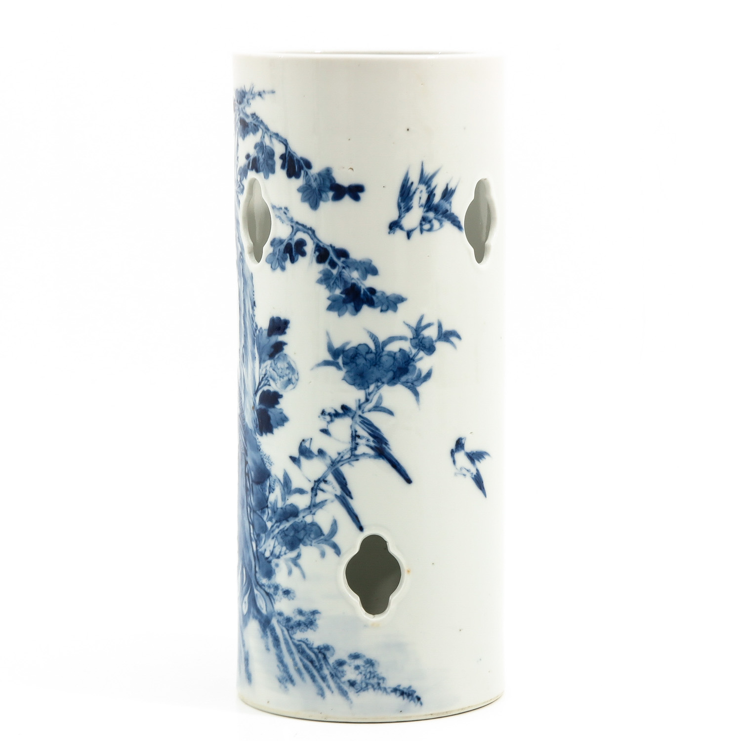 A Blue and White Hat Vase - Image 2 of 9