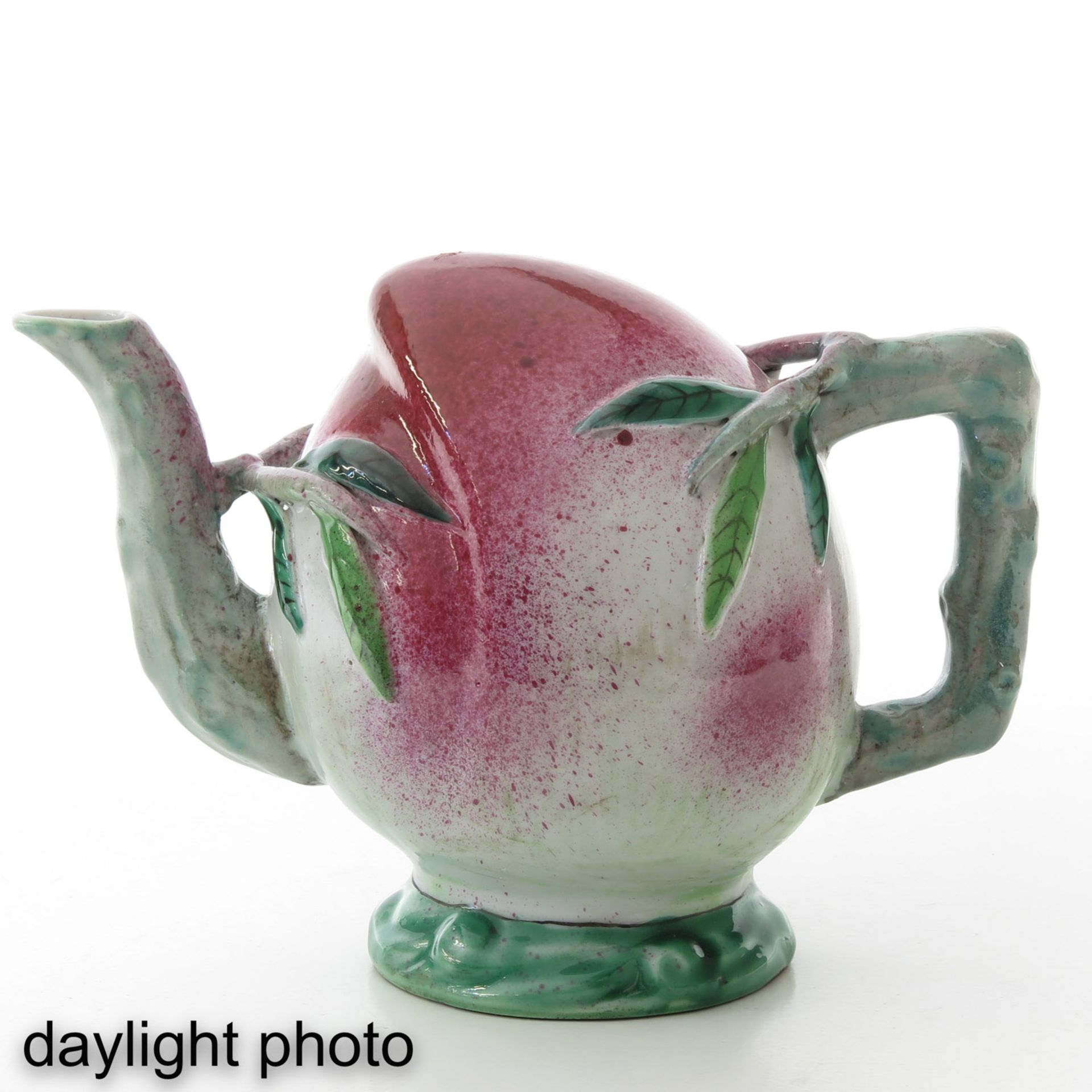 A Chinese Faux Teapot - Image 7 of 9