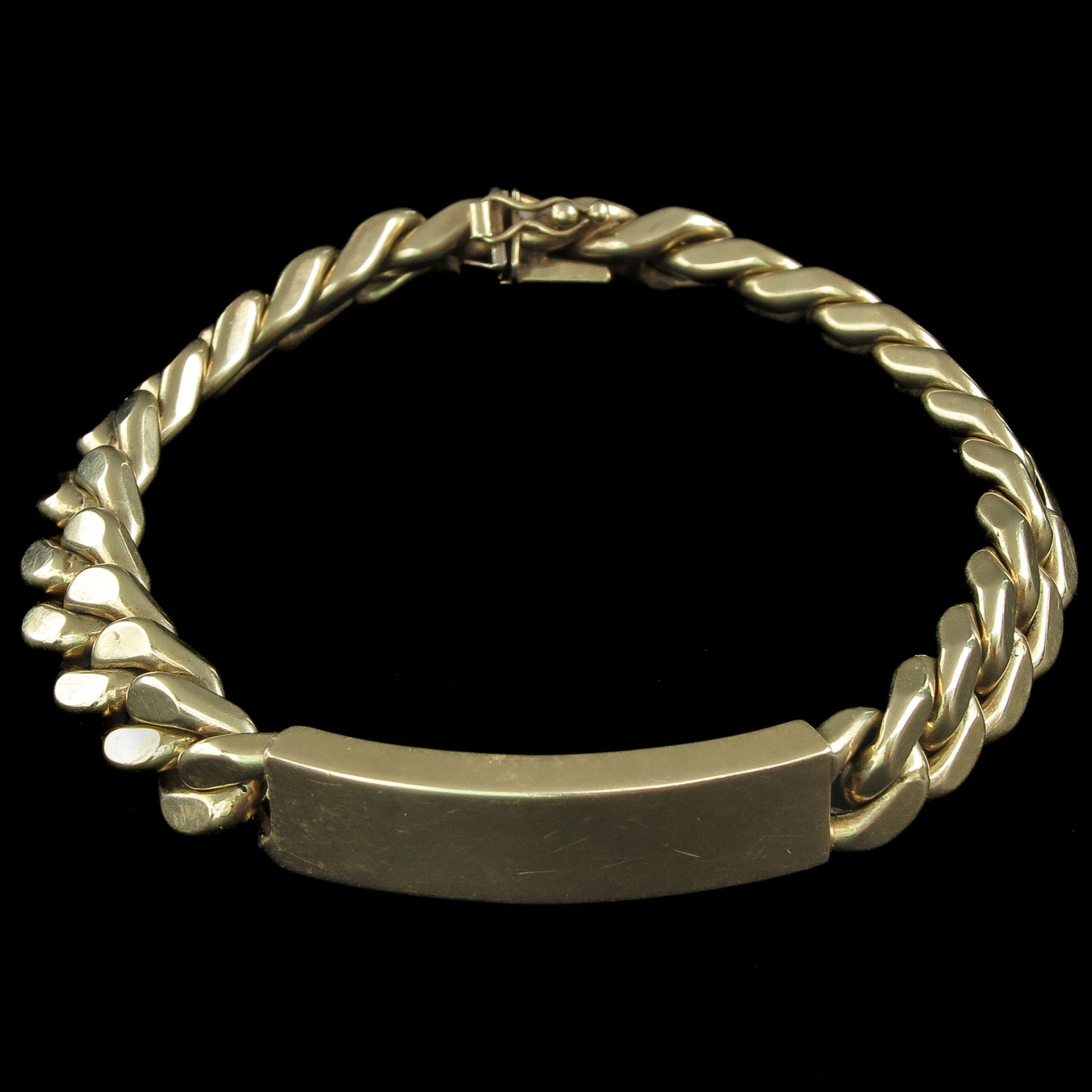 A 14KG Bracelet