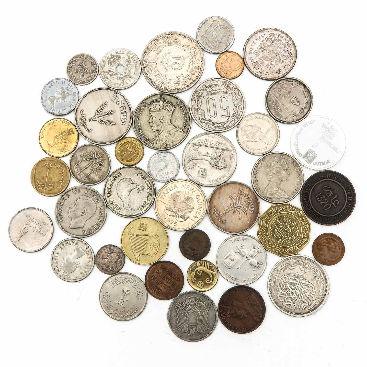 A Collection of Coins - Image 9 of 10