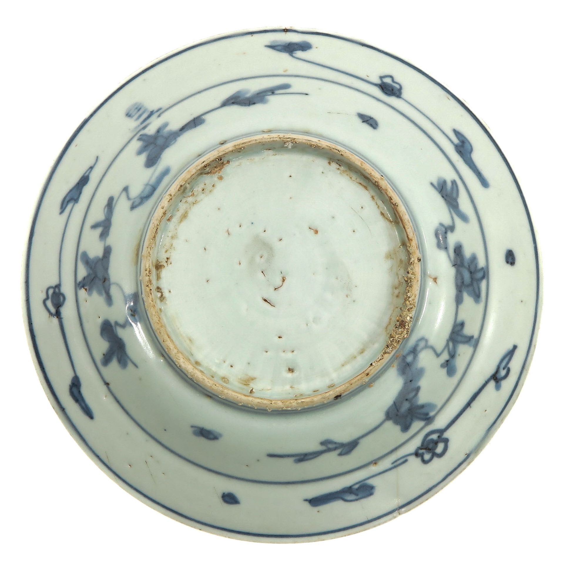 A Blue and White Ming Dish - Image 2 of 5