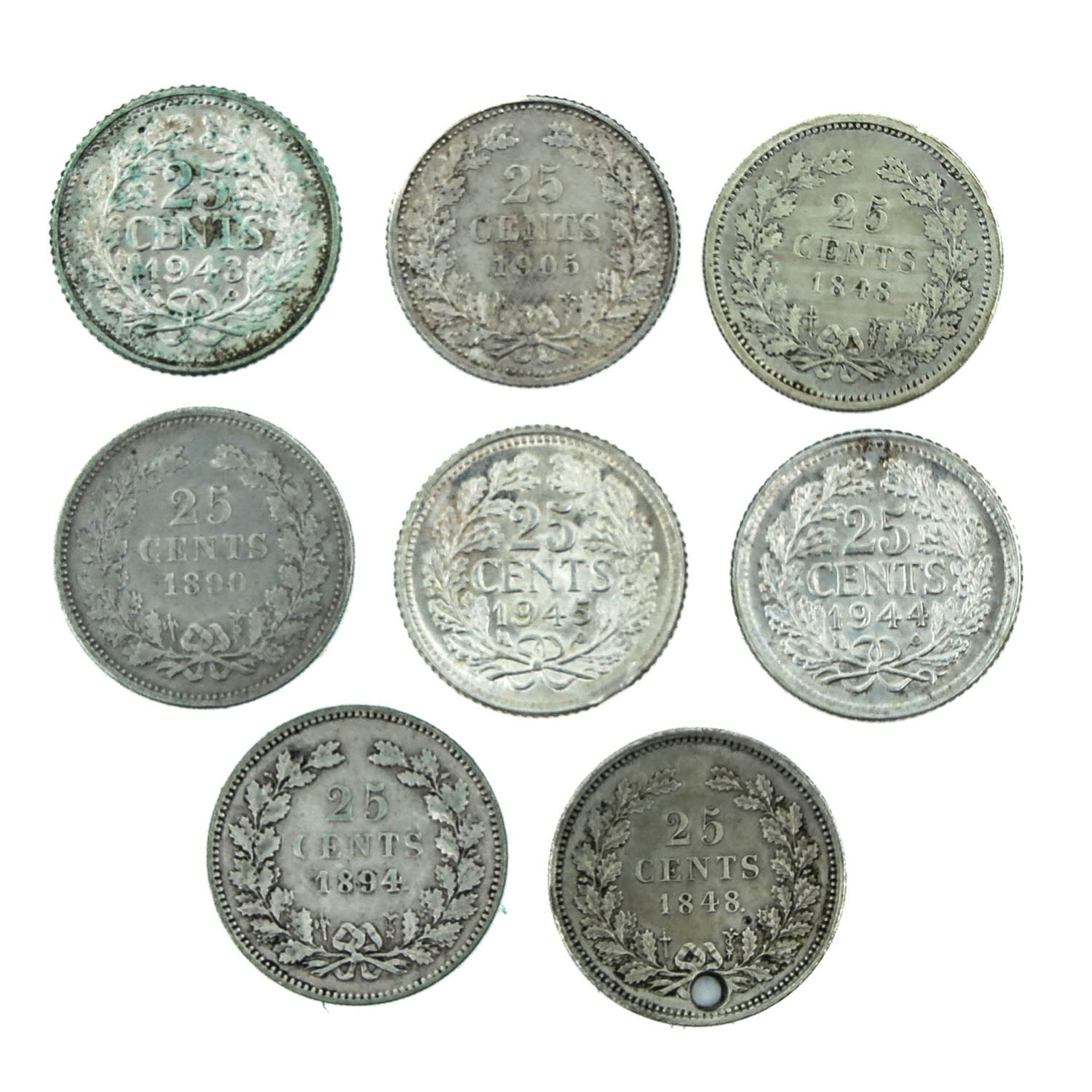 A Collection of over 50 Coins - Bild 6 aus 10
