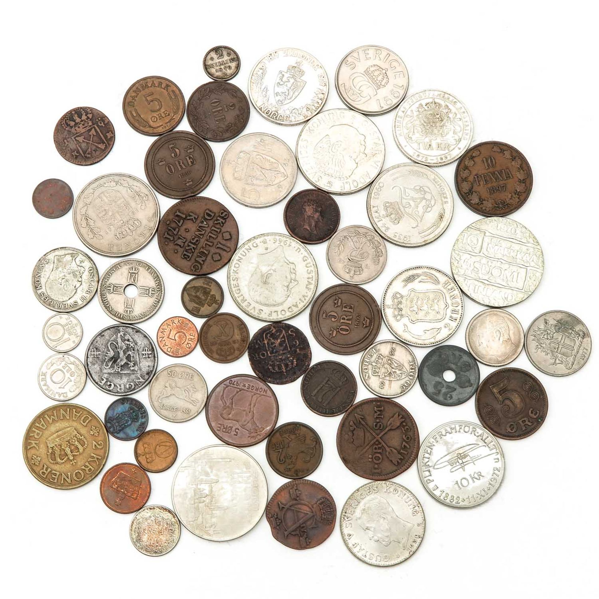 A Collection of Coins - Image 10 of 10