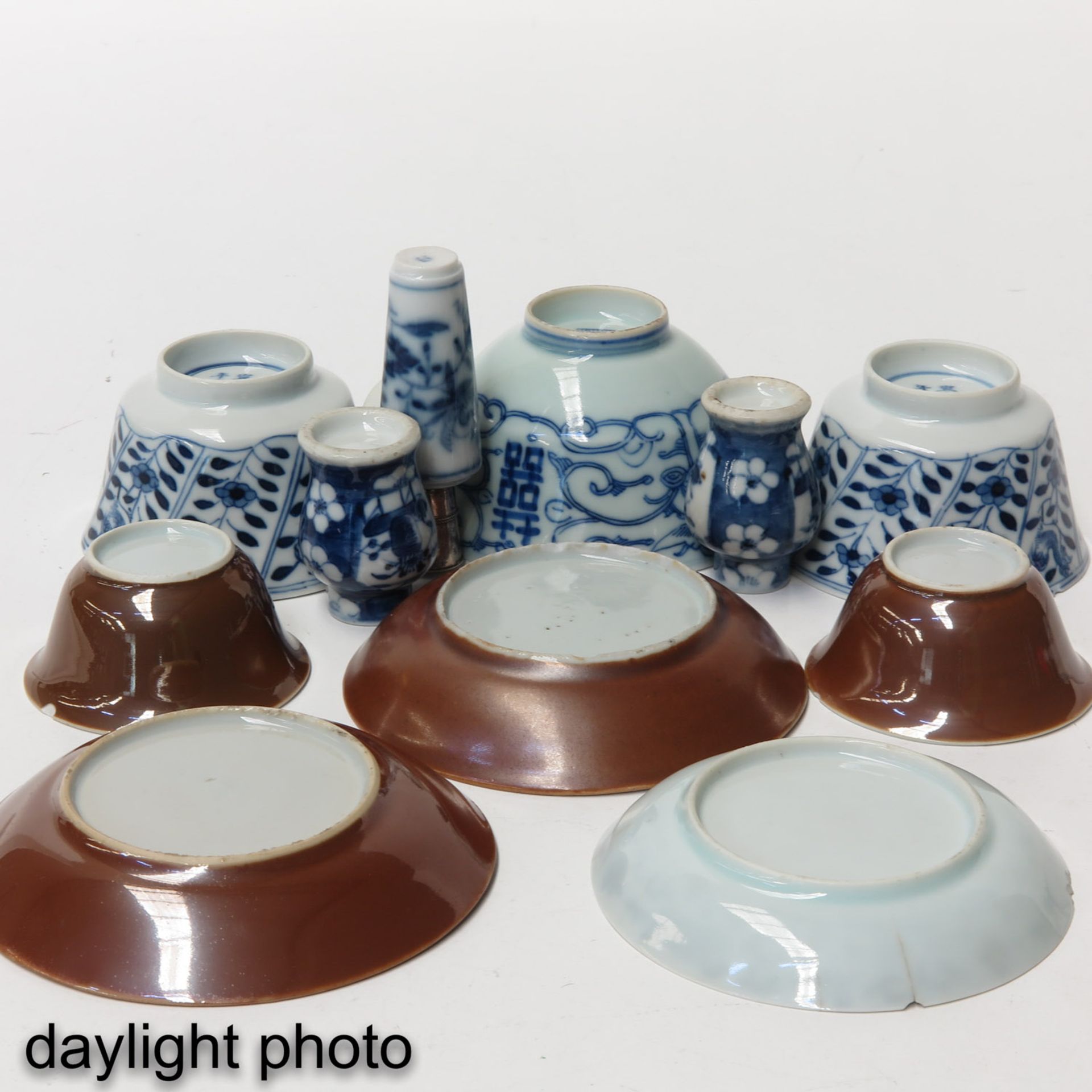 A Diverse Collection of Porcelain - Bild 10 aus 10