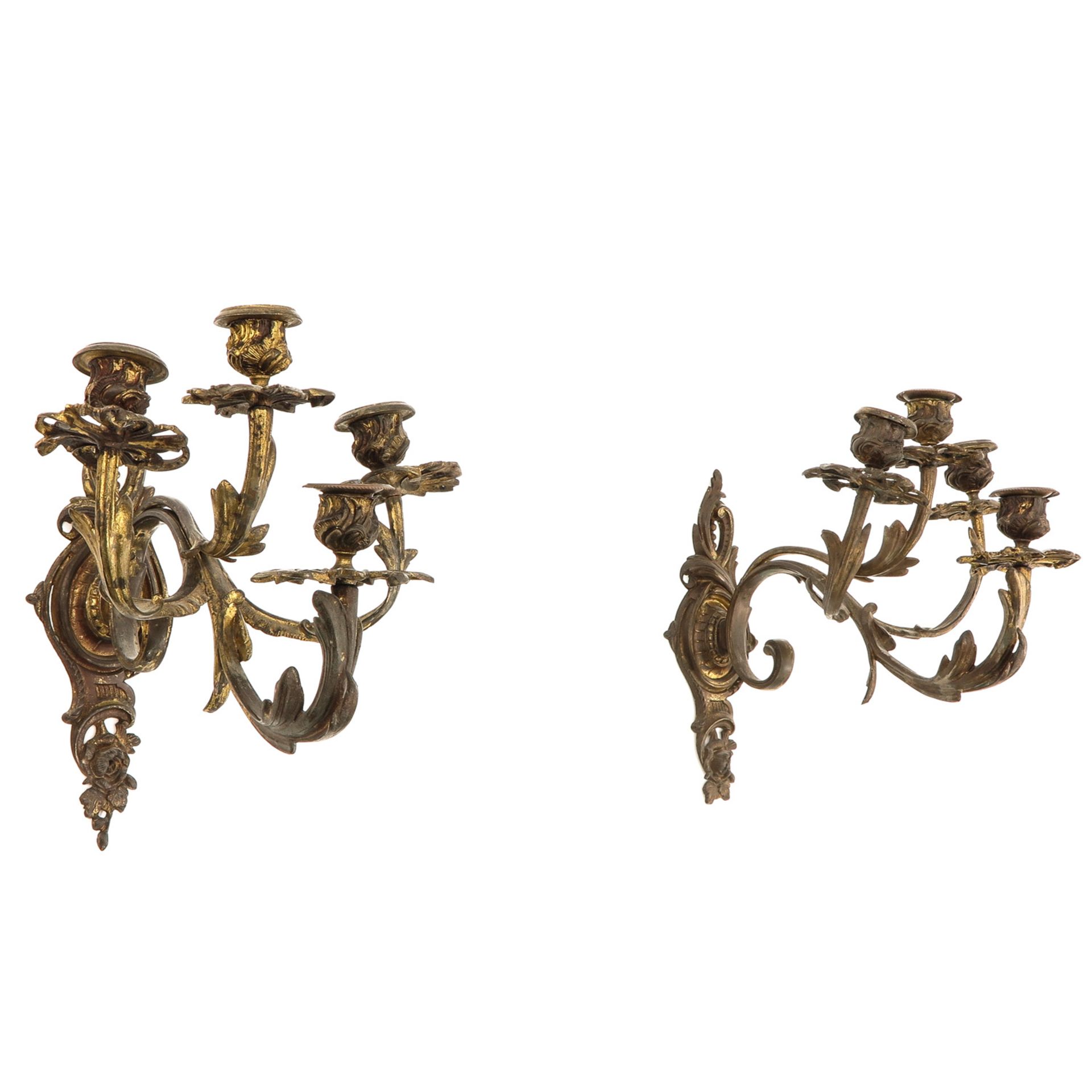A Pair of 19th Century Bronze Candlesticks - Image 2 of 6