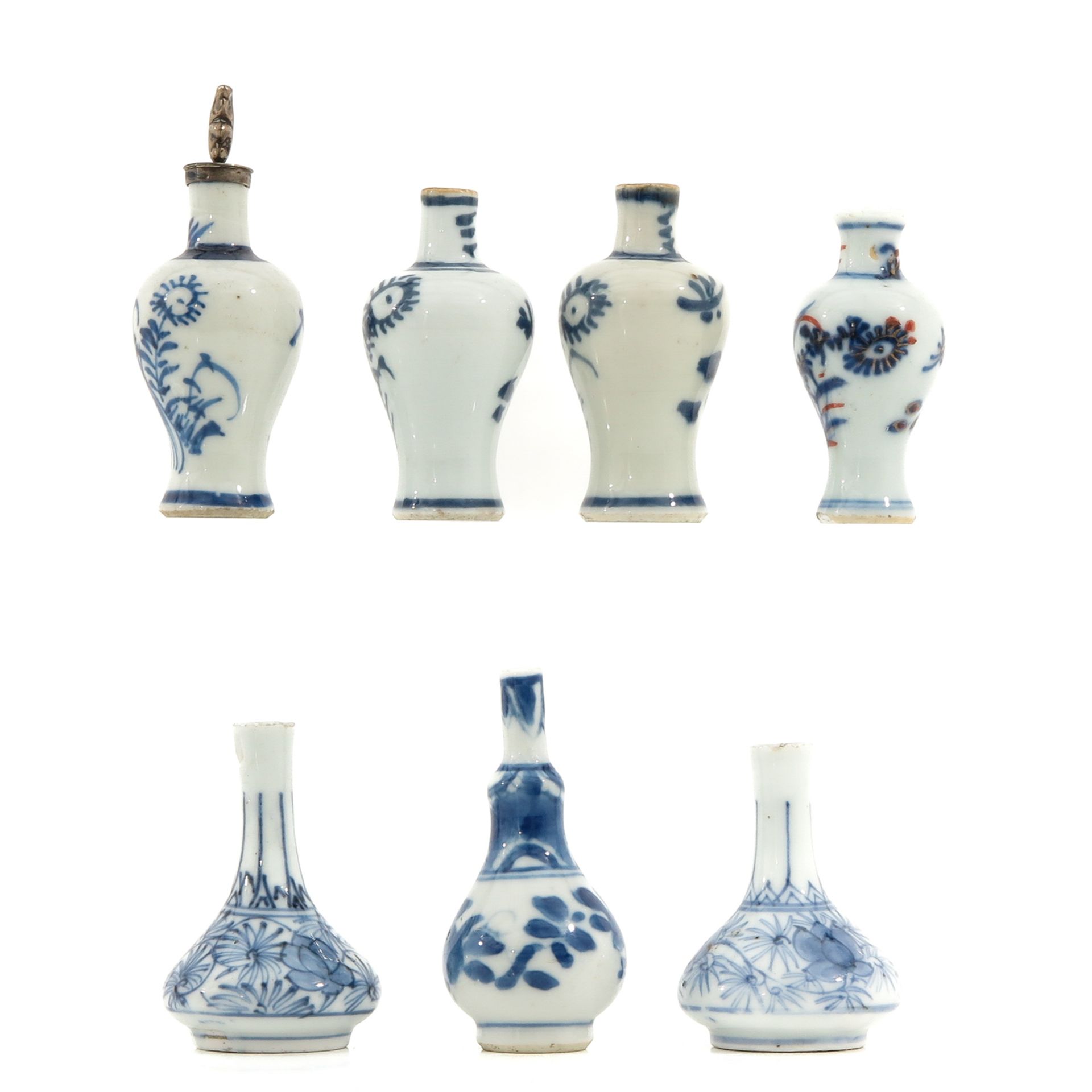 A Collection of 7 Miniature Vases - Bild 2 aus 10