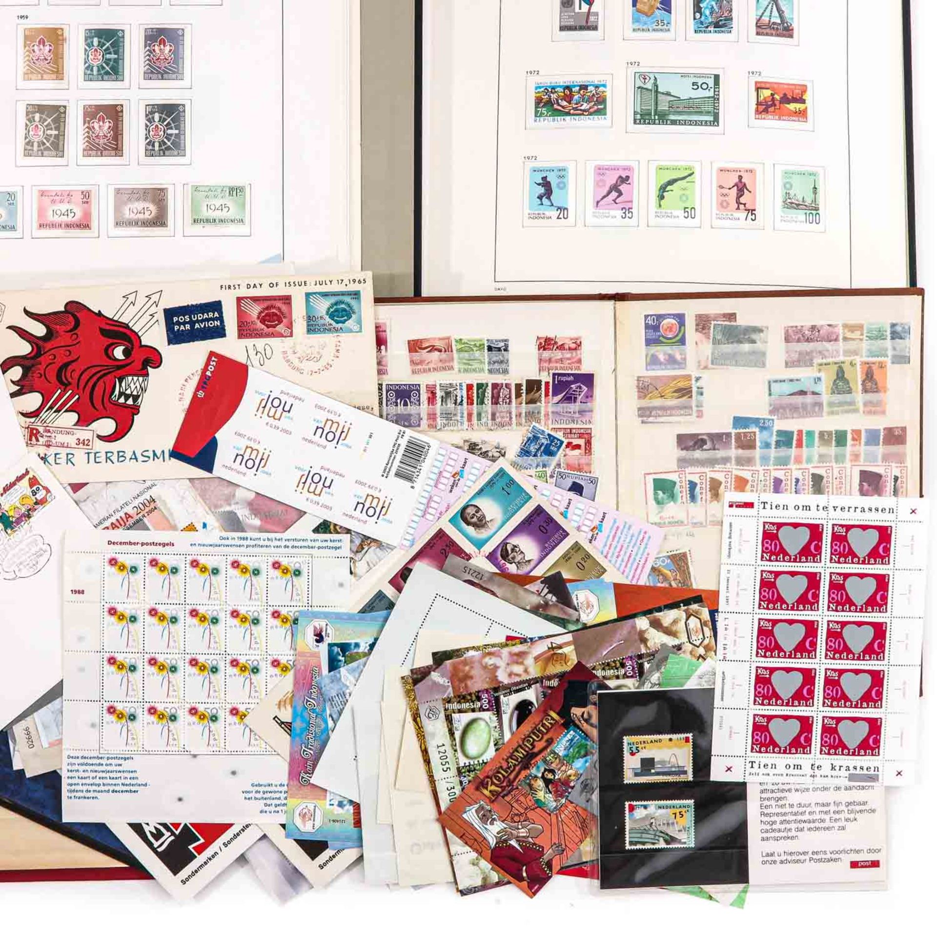 A Collection of Postage Stamps - Image 4 of 10