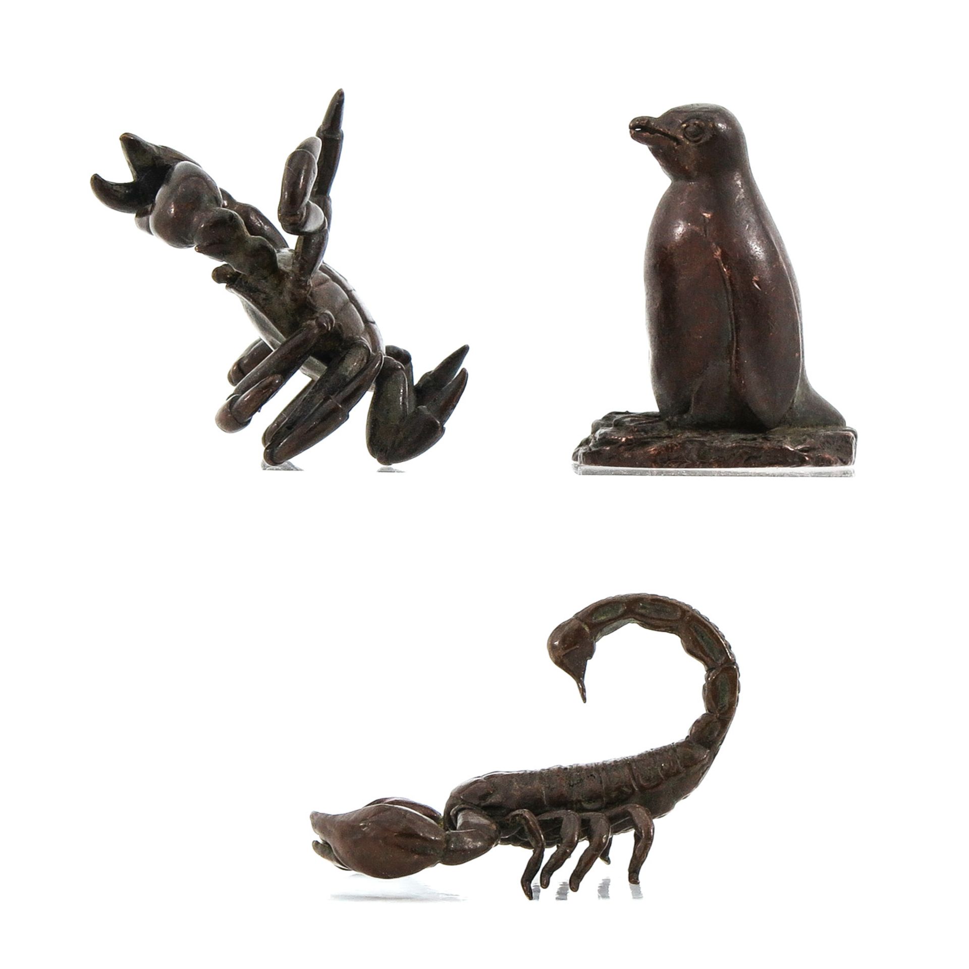 A Collection of 3 Small Bronze Sculptures - Bild 2 aus 10