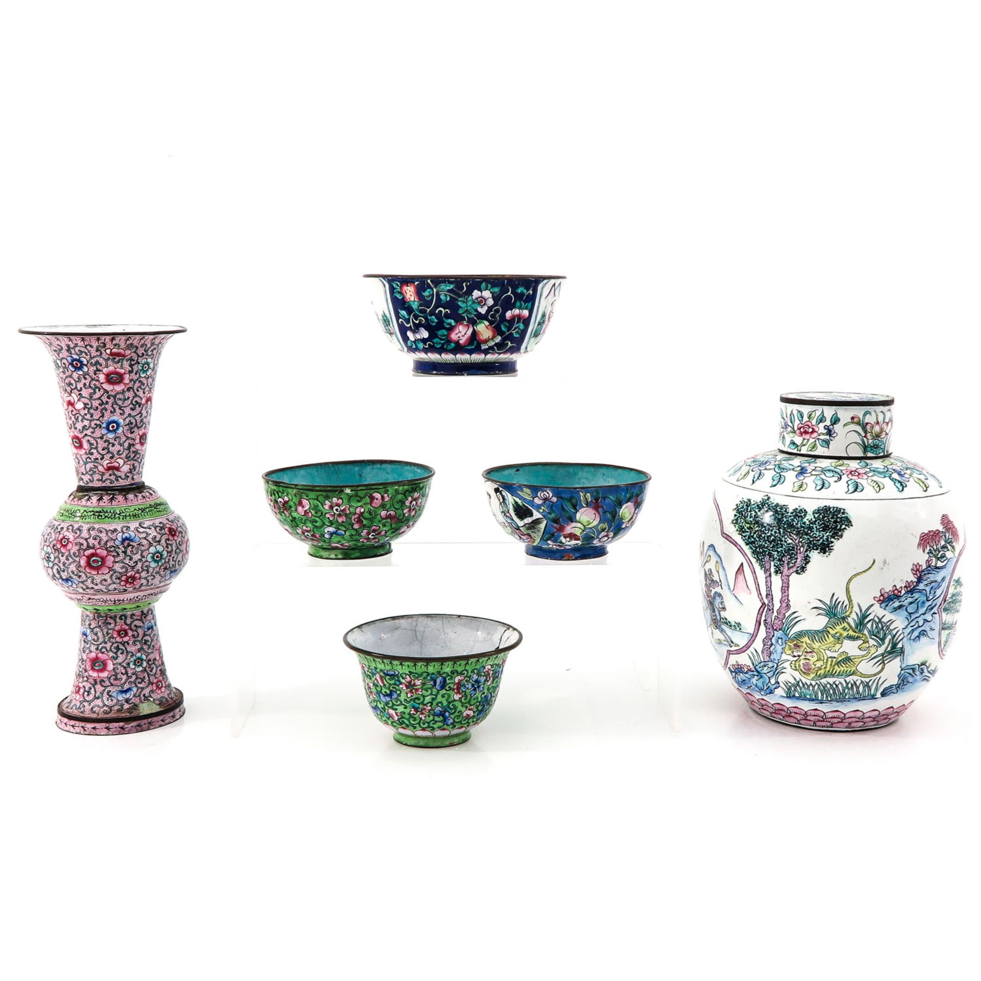 A Collection of Chinese Enamel - Image 4 of 10