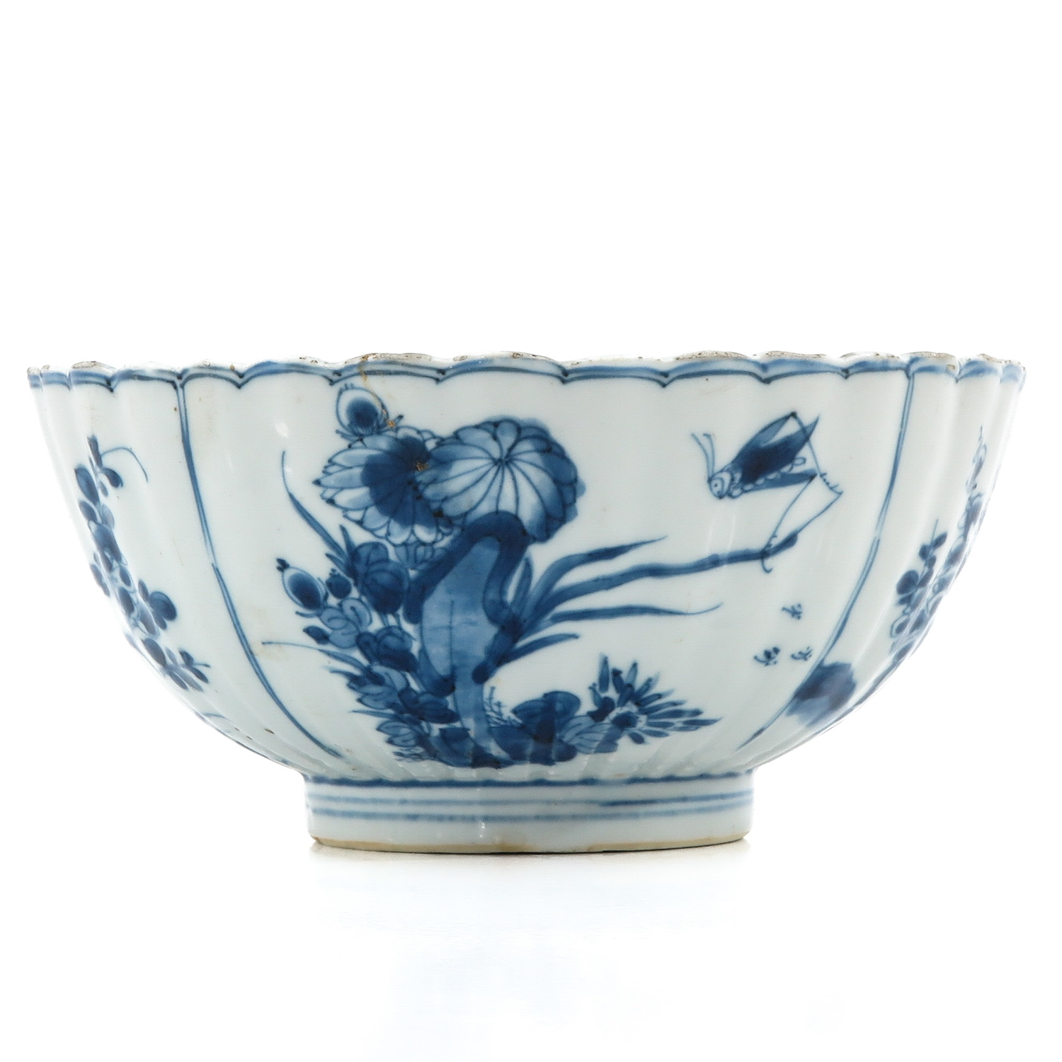 A Blue and White Bowl - Image 4 of 10