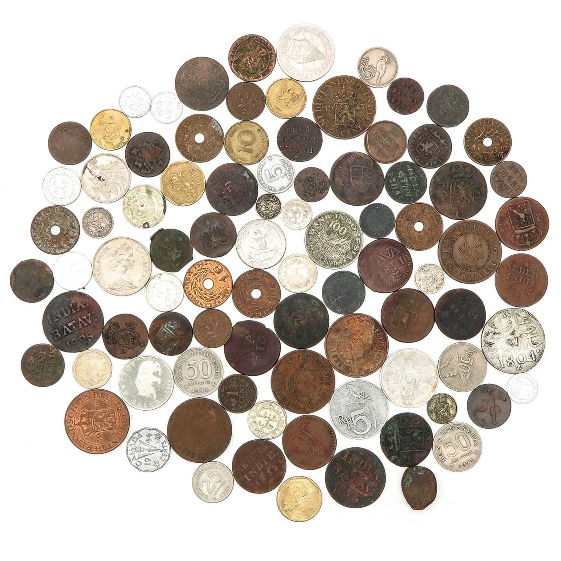 A Collection of Coins - Image 6 of 10