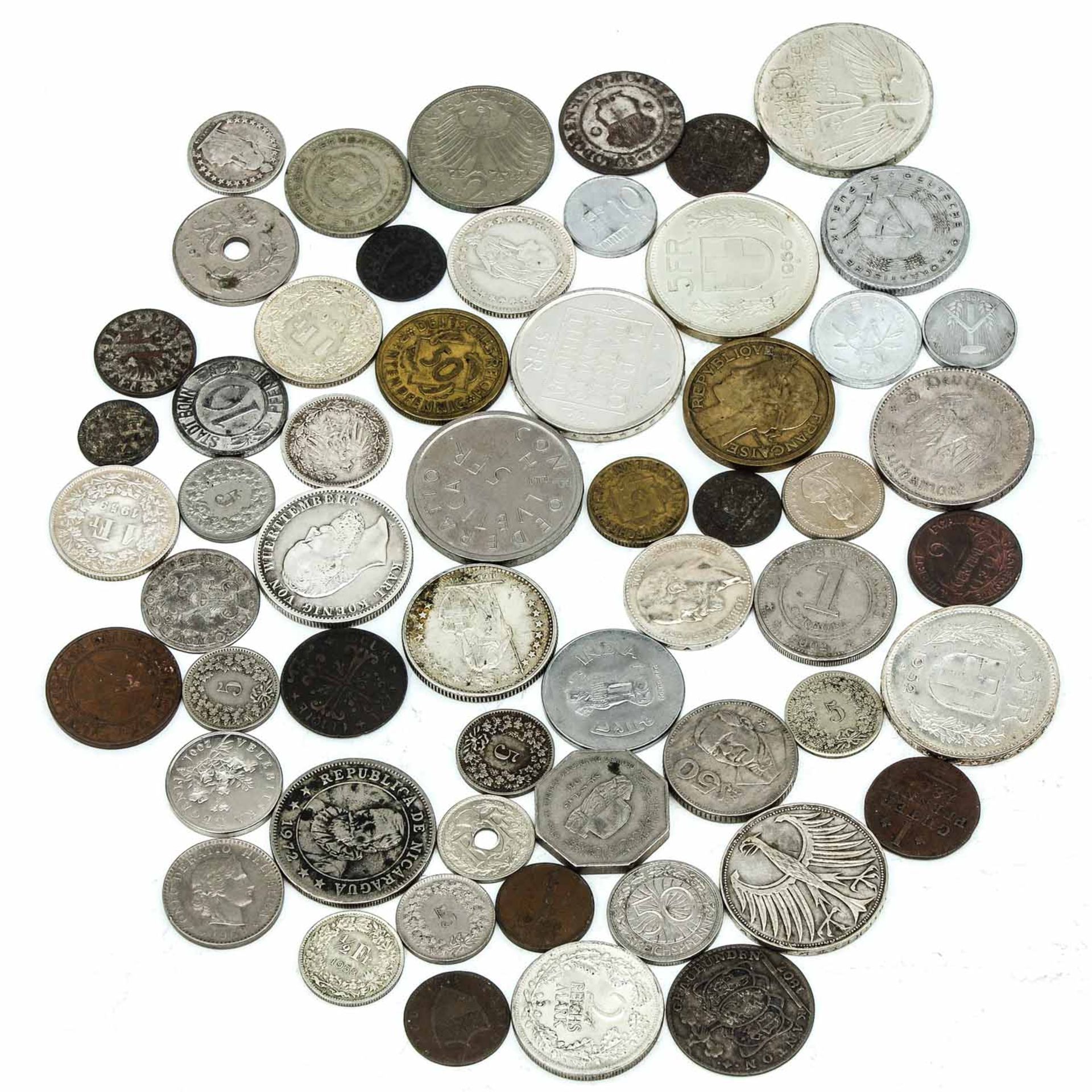 A Collection of Coins - Image 9 of 10