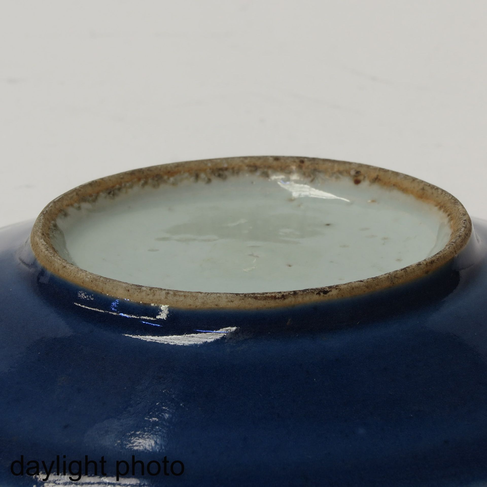 A Blue Glazed Plate - Bild 4 aus 5