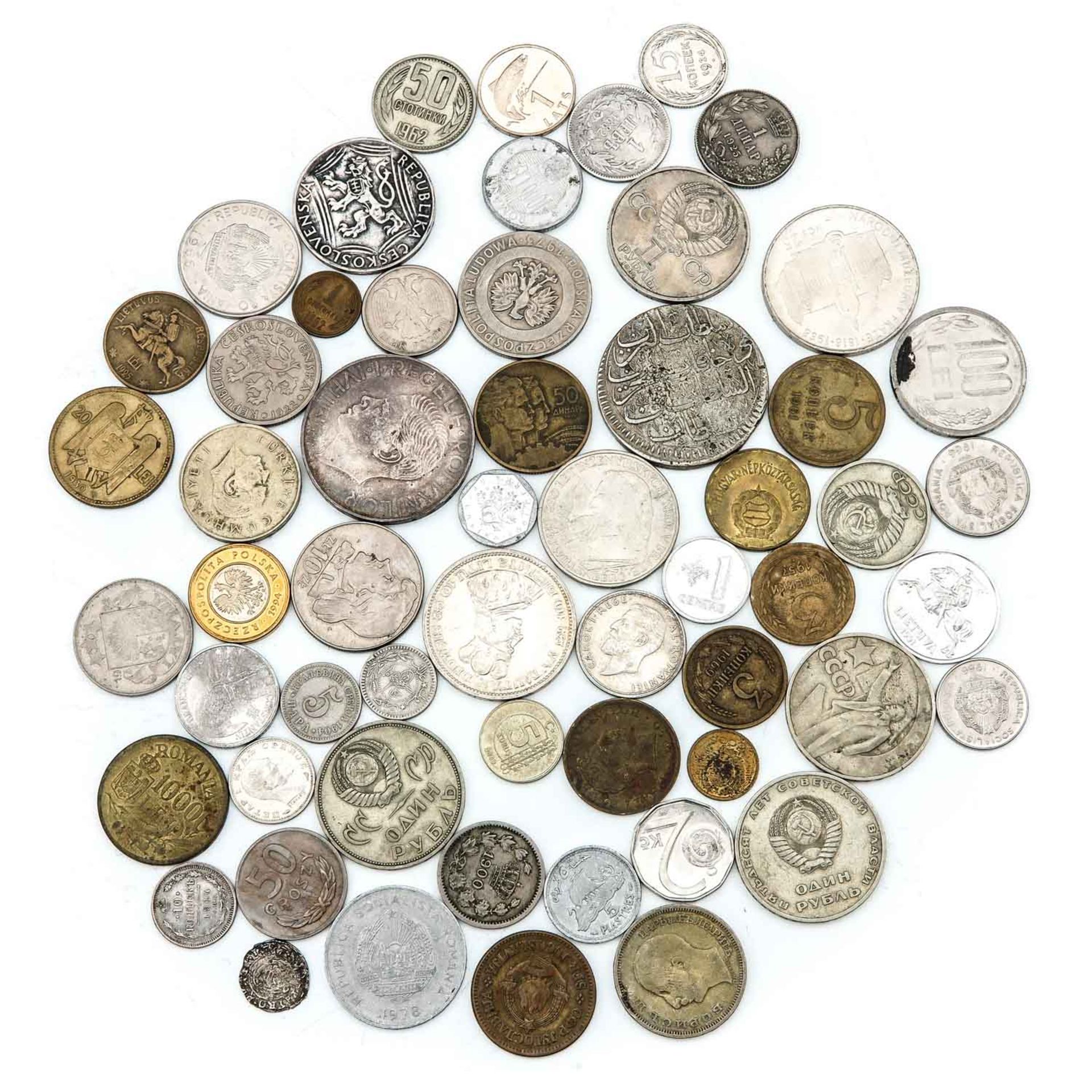 A Collection of Coins - Image 6 of 10