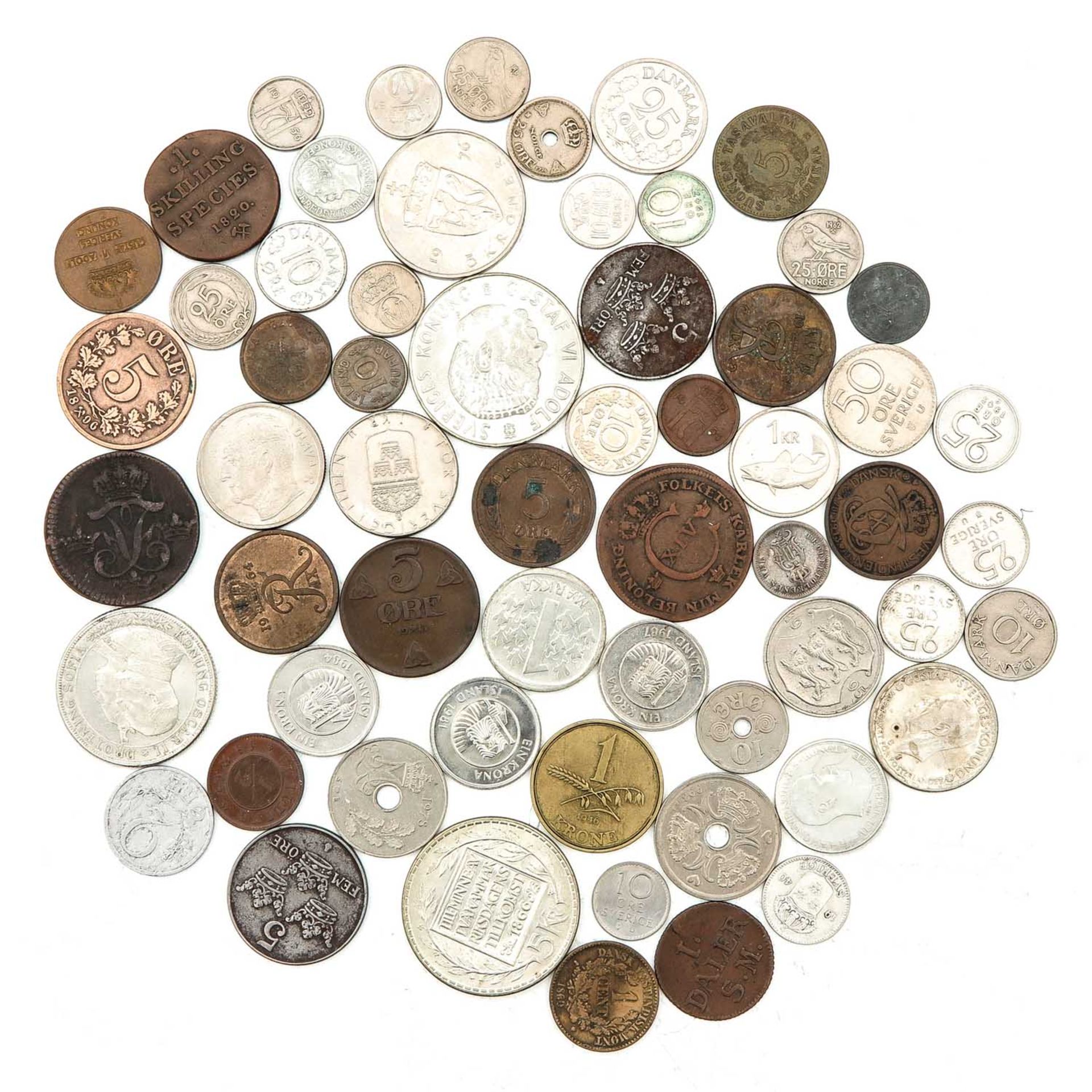 A Collection of Coins - Image 5 of 10