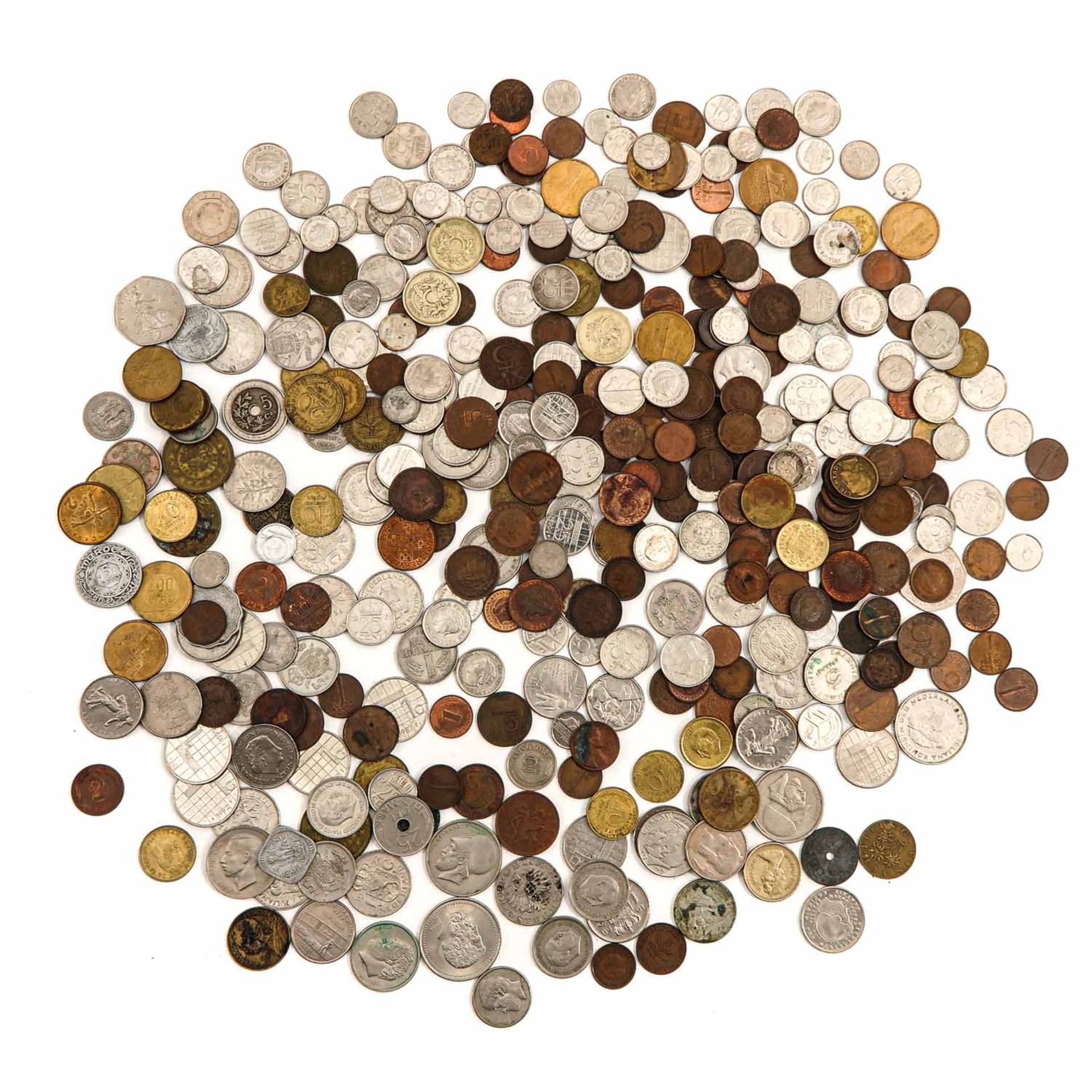 A Collection of Coins and Bank Notes - Bild 4 aus 8