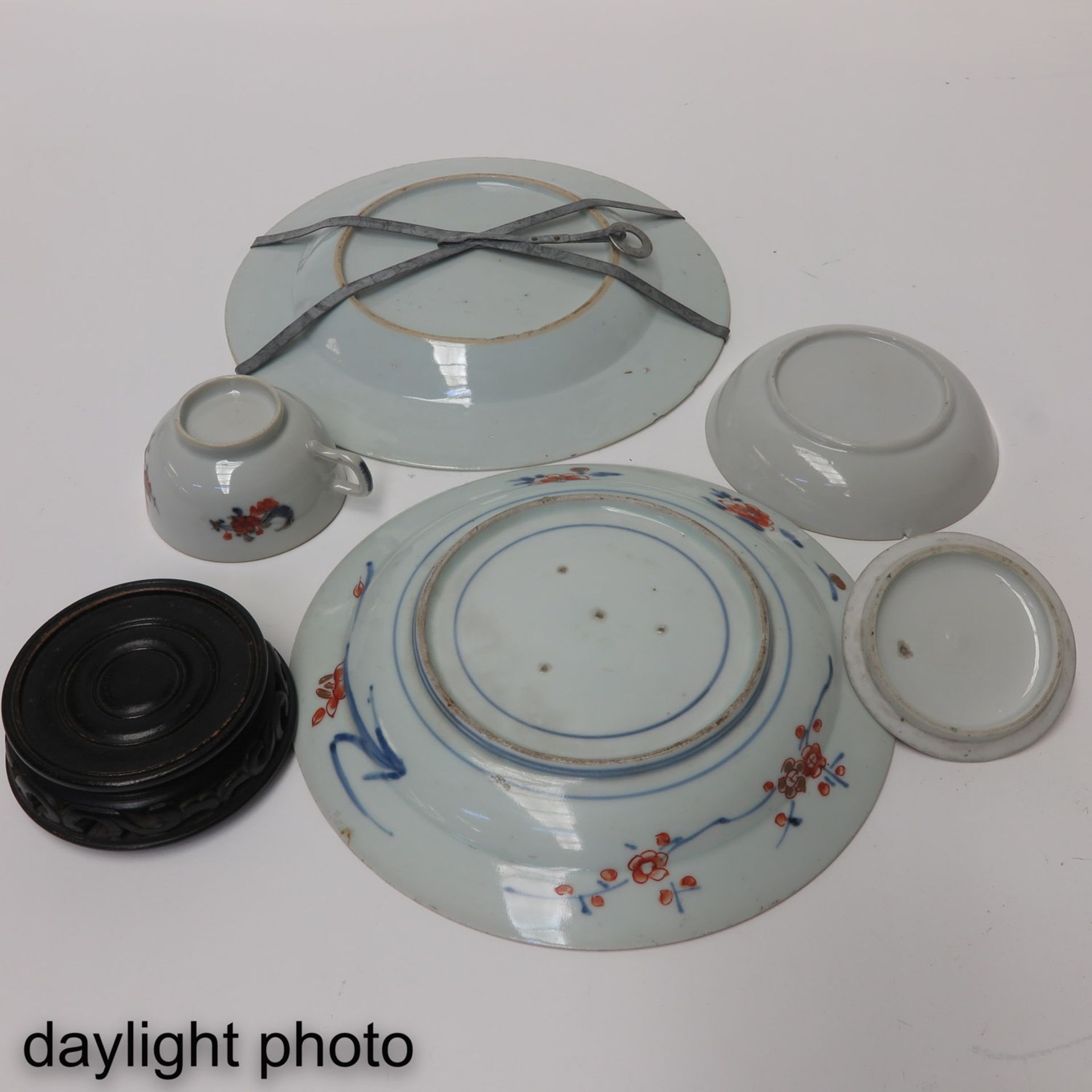 A Collection of Porcelain - Image 10 of 10