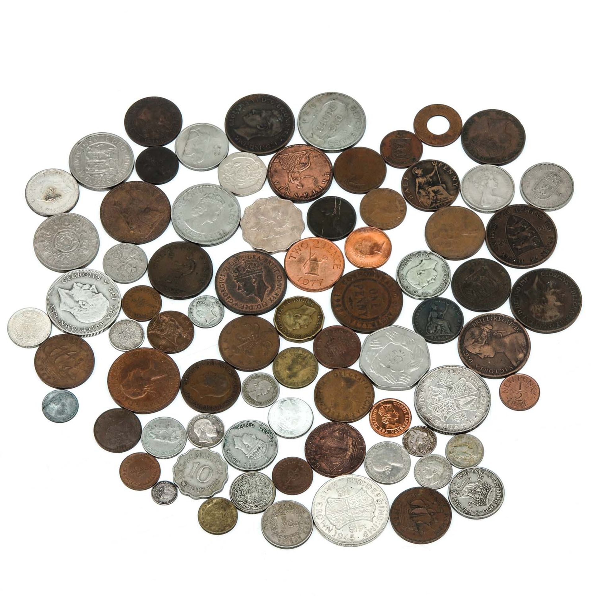 A Collection of Coins - Image 9 of 10