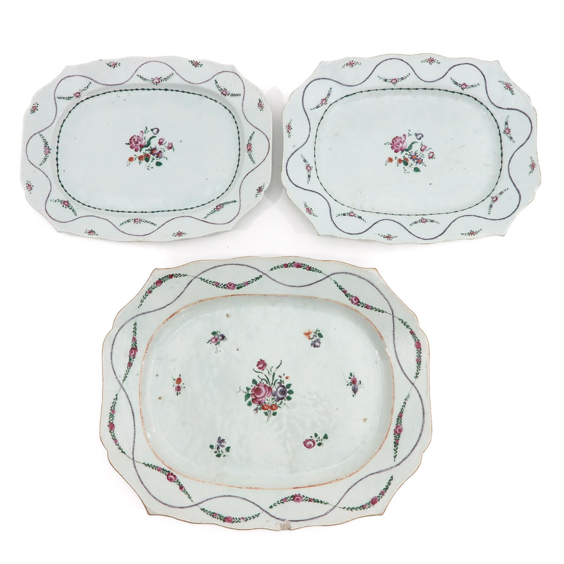 A Lot of 3 Famille Rose Serving Trays