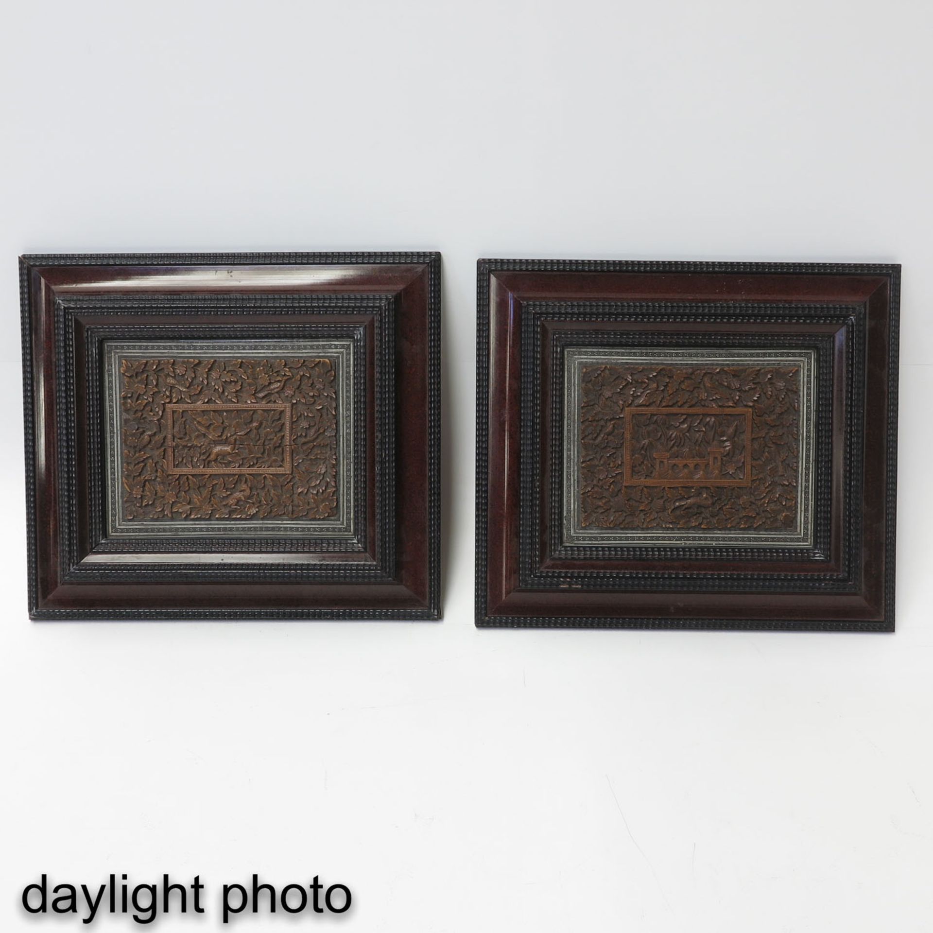A Pair of Framed Carved Book Covers - Bild 7 aus 10