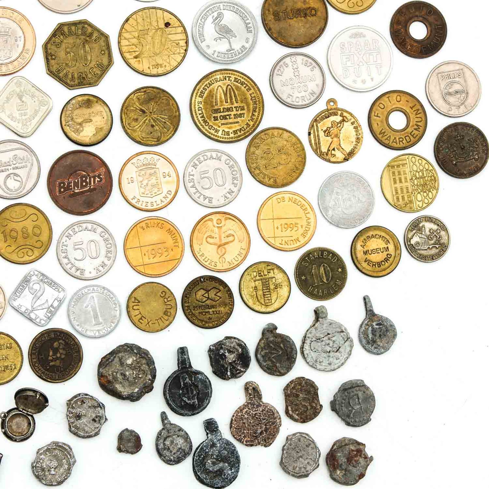 A Collection of Tokens and Medalions - Bild 10 aus 10