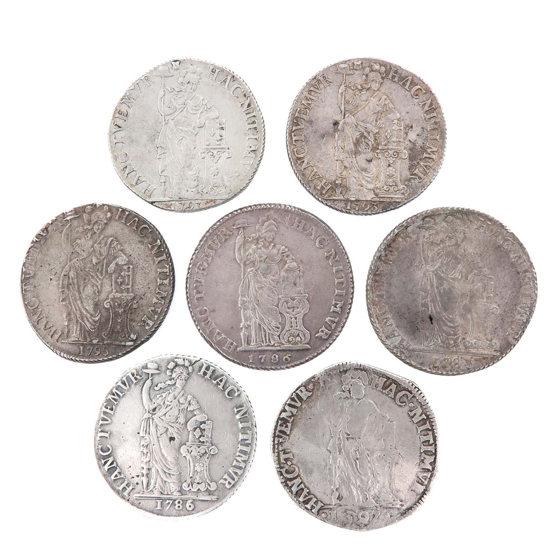A Collection of 7 Coins - Image 2 of 10