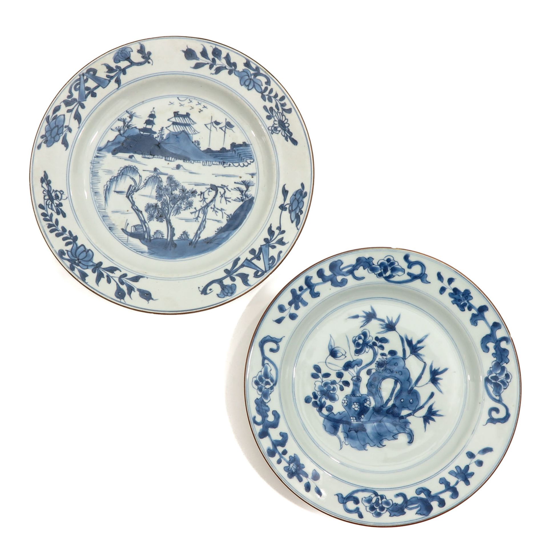 A Collection of 4 Blue and White Plates - Bild 5 aus 10