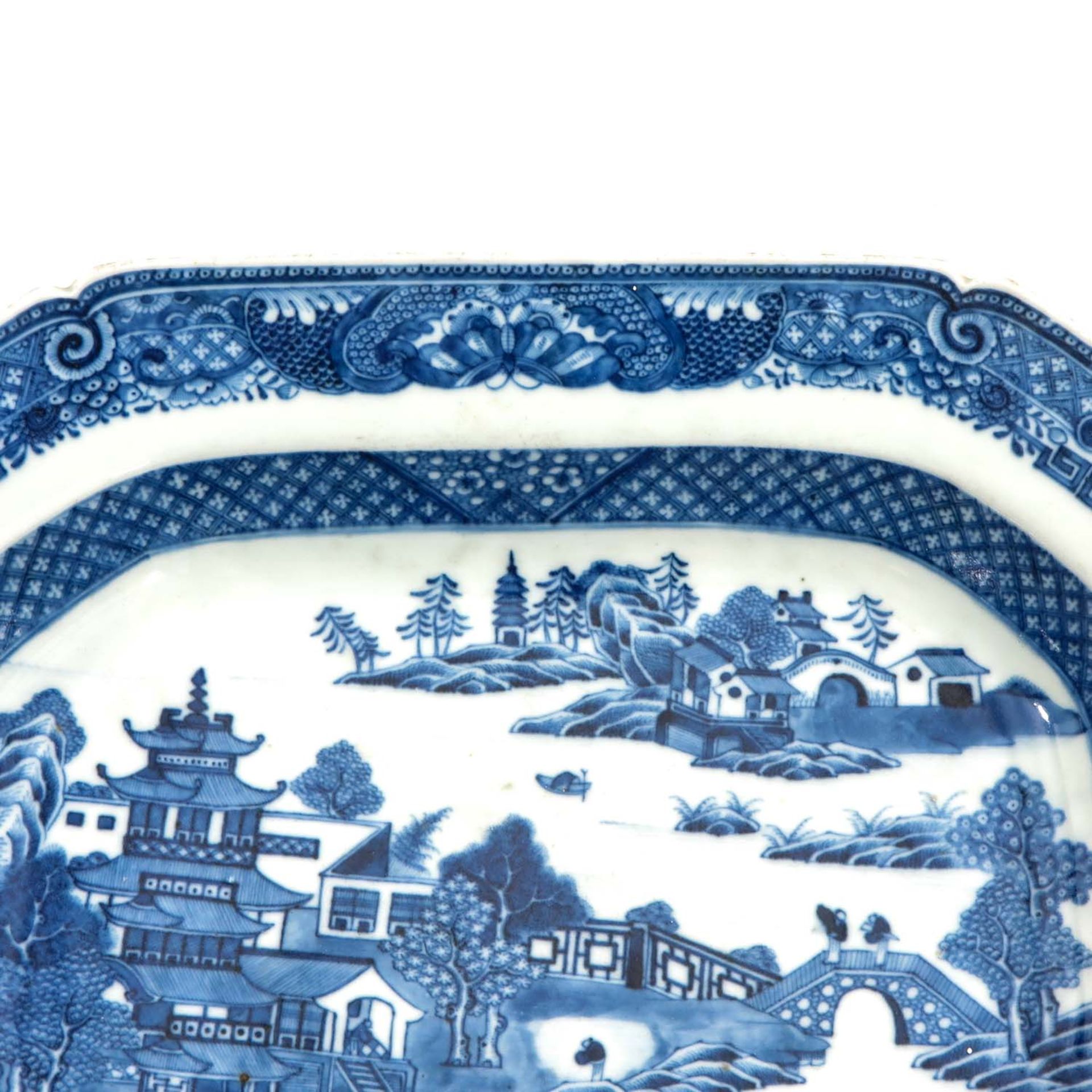 A Blue and White Serving Tray - Image 3 of 7