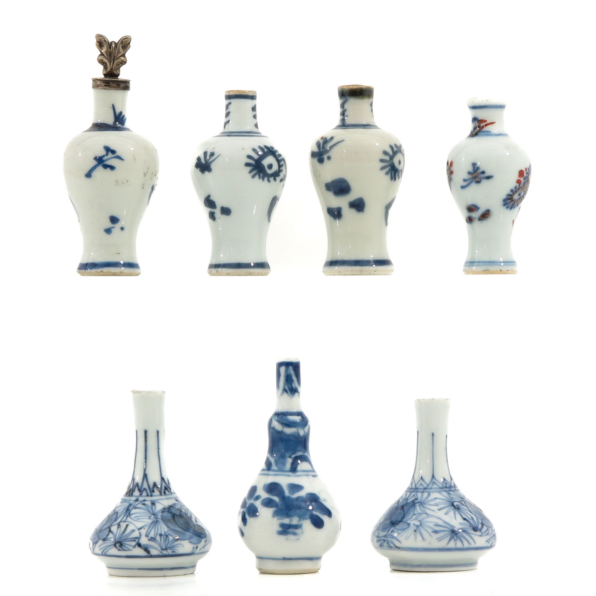 A Collection of 7 Miniature Vases - Bild 3 aus 10
