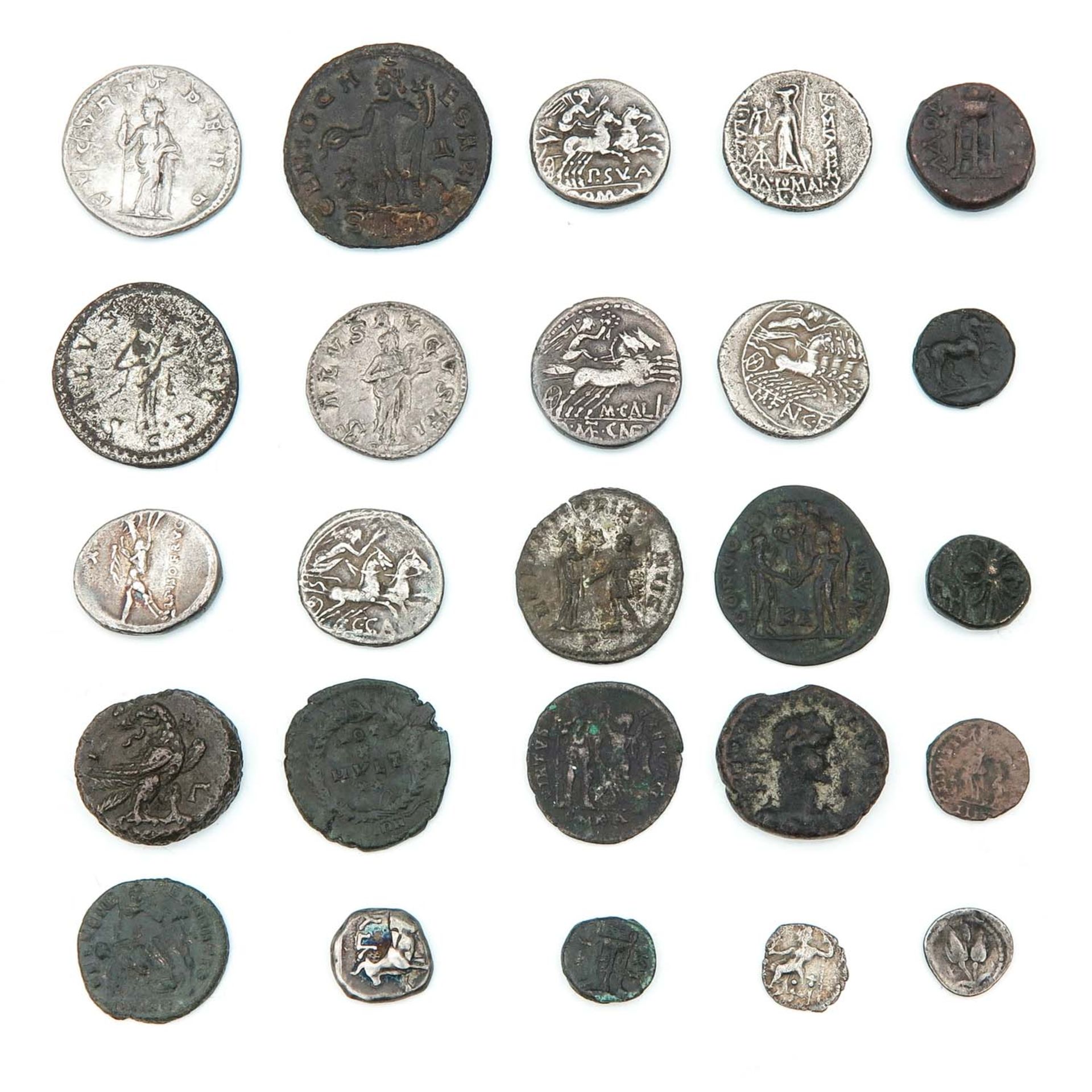 A Collection of 25 Coins