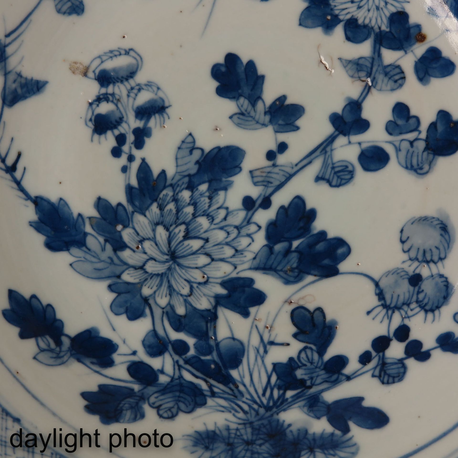 A Blue and White Plate - Image 5 of 5